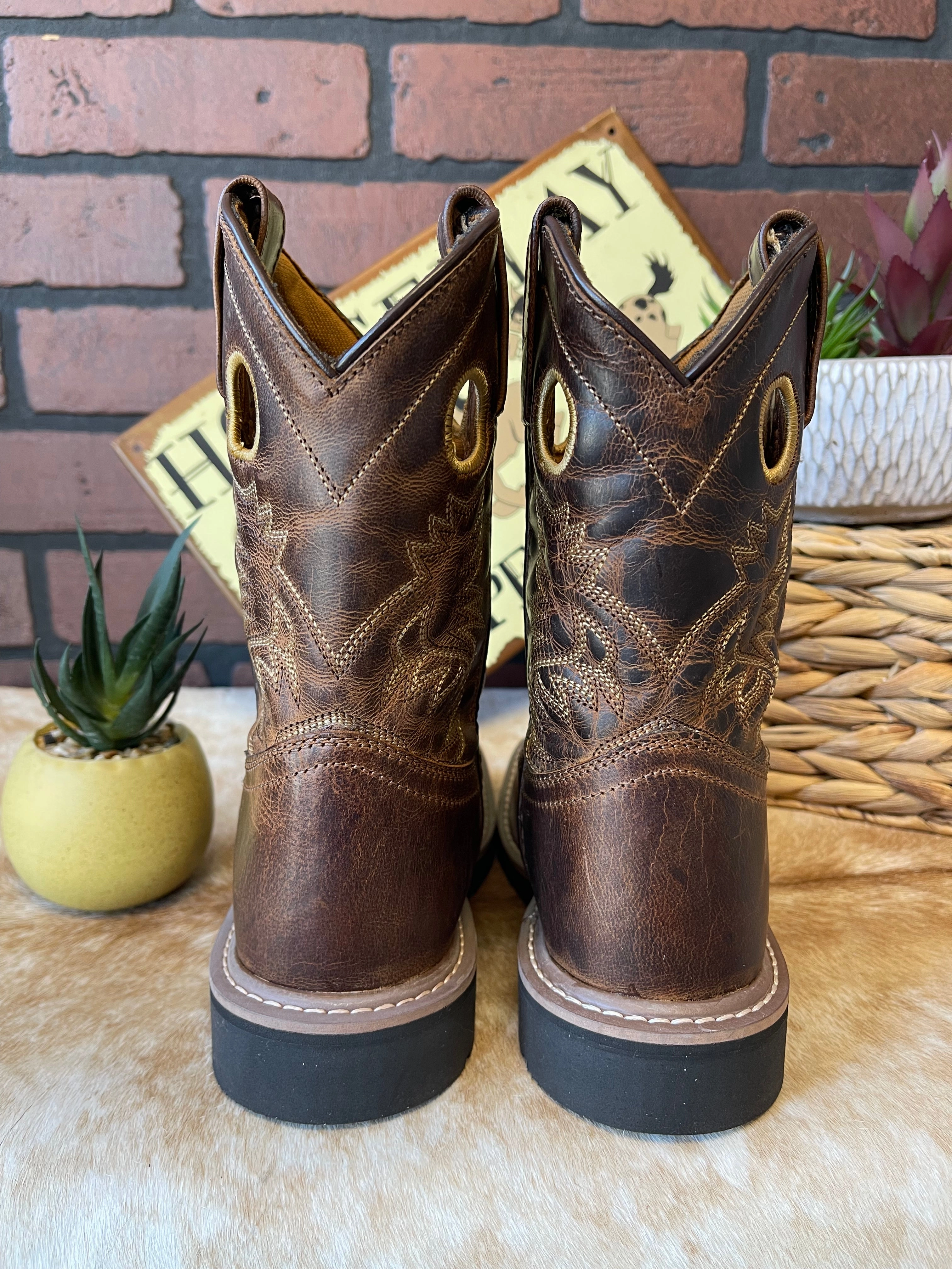 Dan Post Children/Youth Brown Leather Amarillo Square Toe Cowboy Boot DPC2932 DPC3932 Ski Lodge Clean Finish