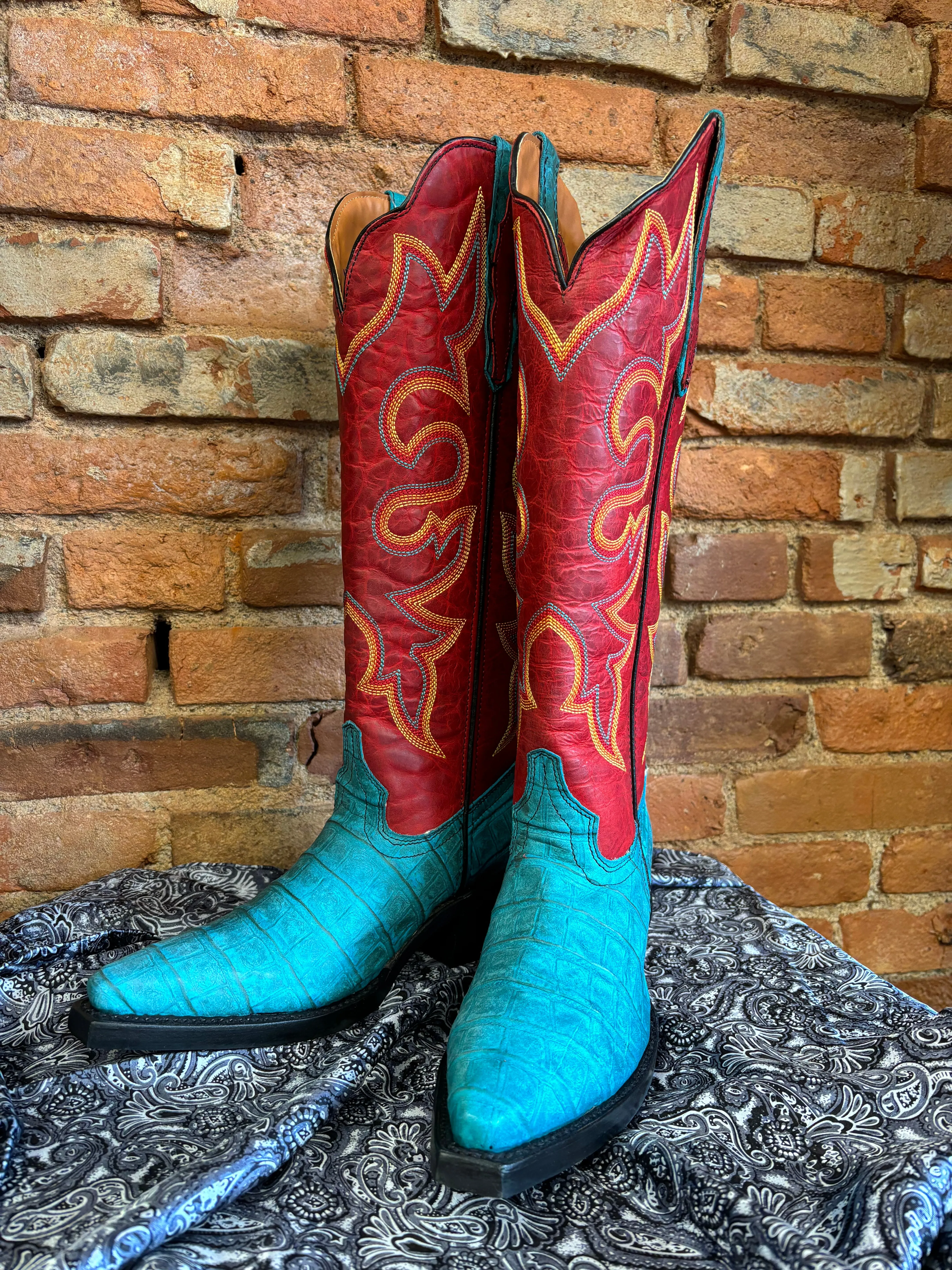 Dingo Women's Royale Matilda Red & Turquoise Caiman Print Snip Toe Tall Cowgirl Boots DI231 City Travel