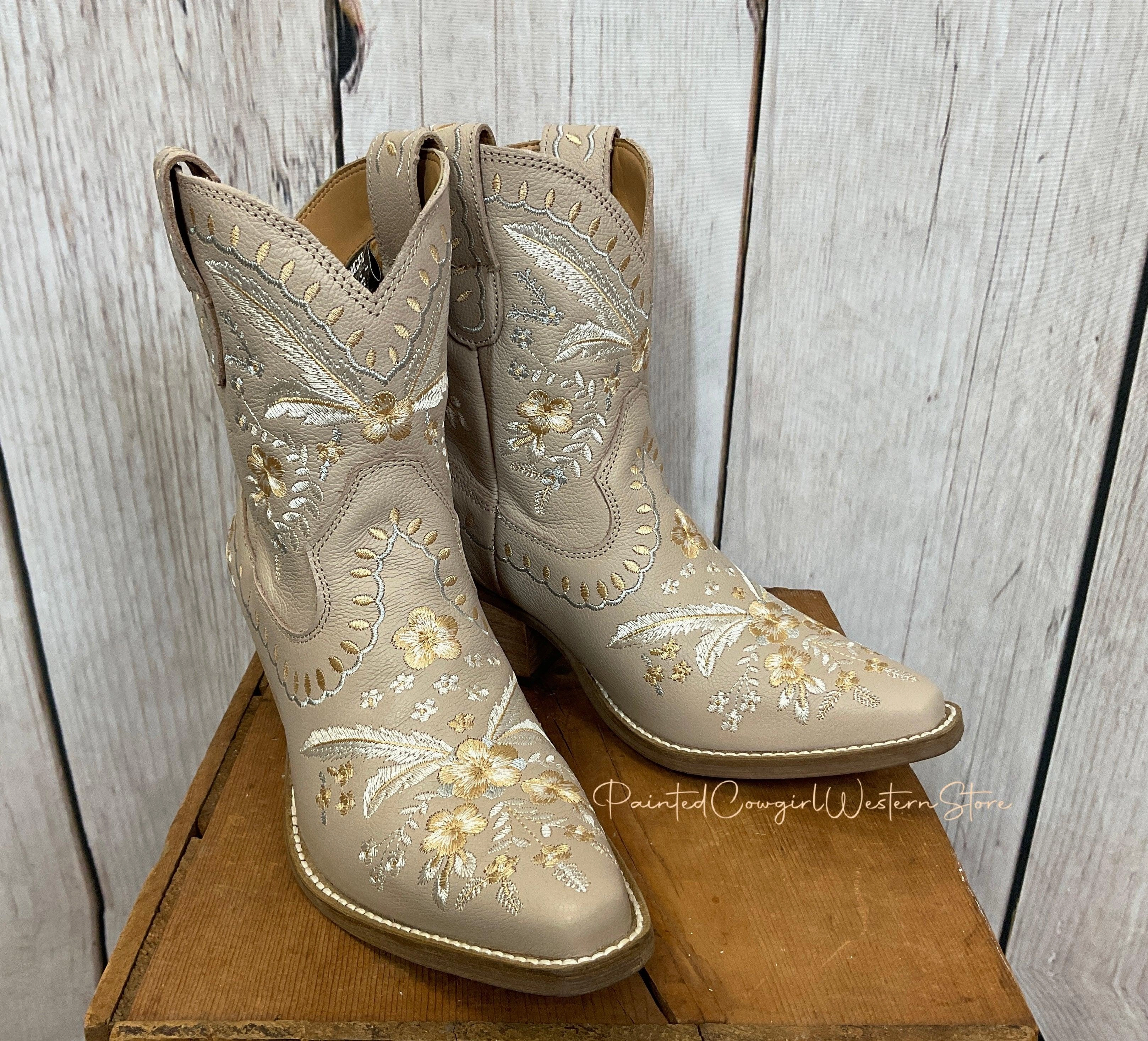 Dingo Women's Primrose Sand Cowgirl Ankle Booties DI748 Daily Mission London Edge