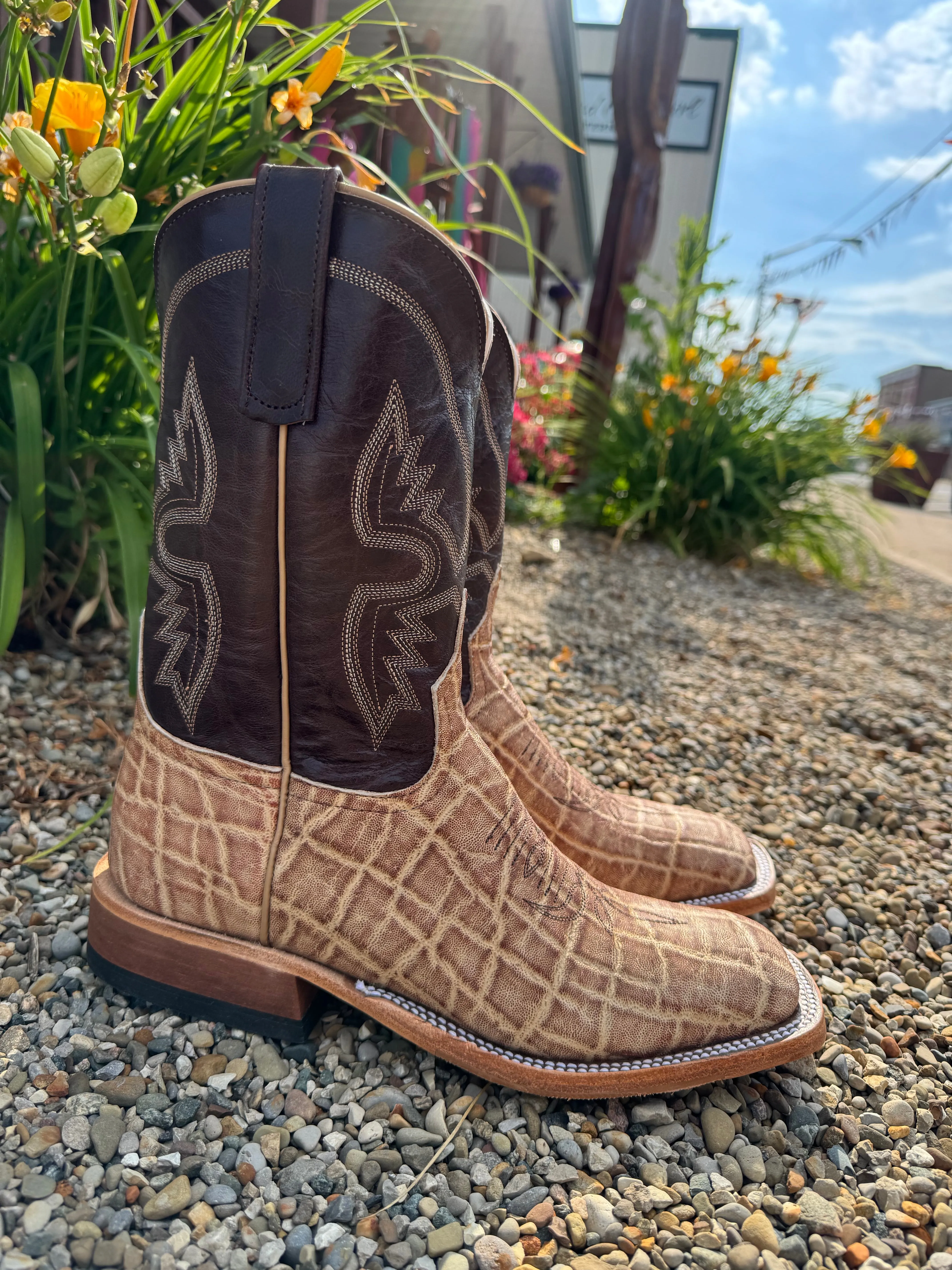 Hiking Style Anderson Bean Men's Light Tan Tipped Elephant & 10 Chocolate Top Square Toe Cowboy Boots 339581