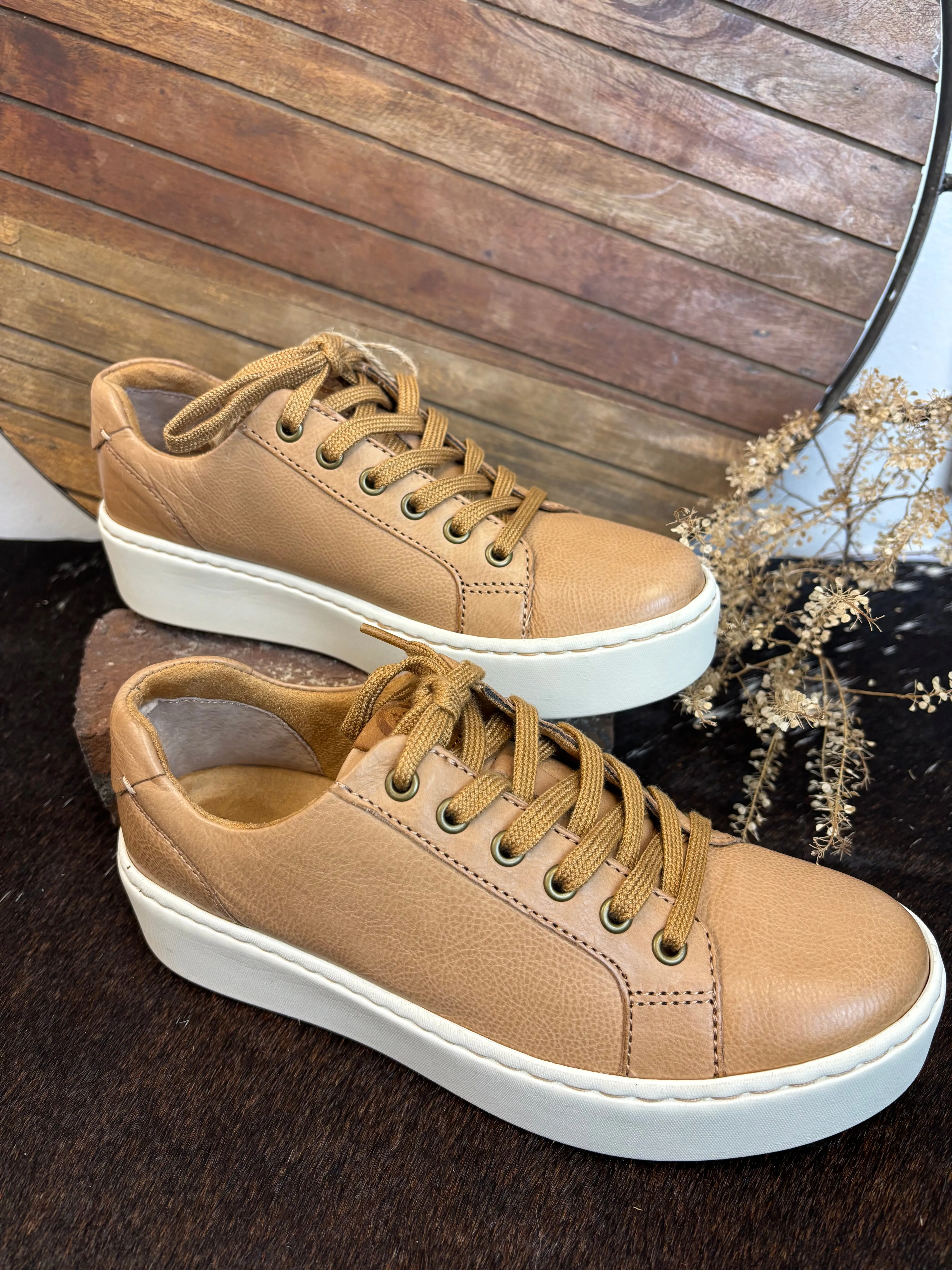 Comfort Run Comfort Stand Born Mira Natural Almond Leather Platform Sneakers BR0054302