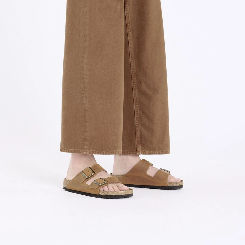 Arizona | Oiled Leather | Cognac High Cut Chic All Day