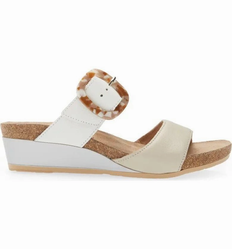 Comfortable all-day wear Minimal Cool Kingdom | Leather | Soft Ivory/White