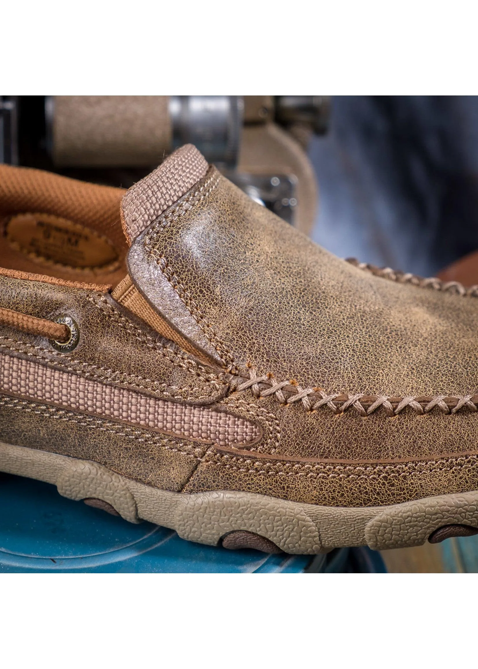 Twisted X Mens Leather Slip-on Bomber Driving Mocs Casual Shoe MDMS002 Casual