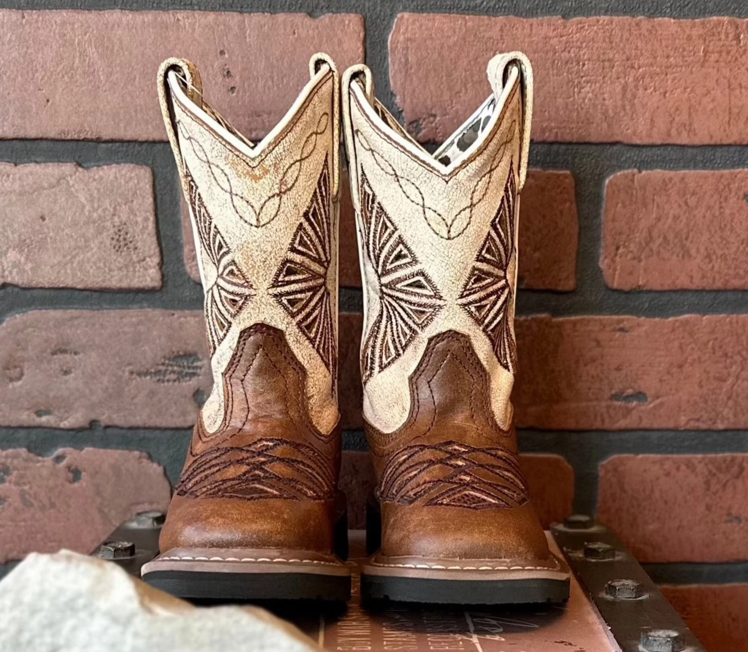 Slip Resistant Sole Mud Friendly Dan Post Children/Youth Brown Leather & Cream Top Lil' Kite Square Toe Western Cowgirl Boot DPC2953 DPC3953