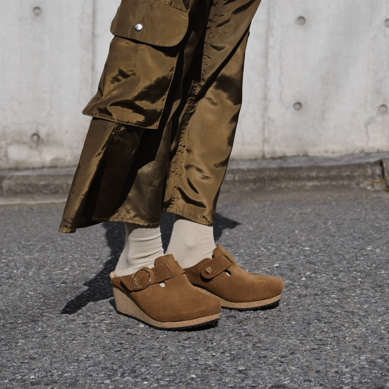 Sole Soft Street Run Fanny Ring Buckle | Suede | Dark Tea