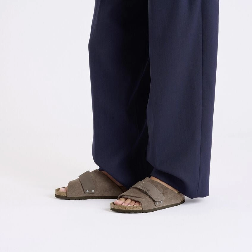 T Strap Cool Surface Kyoto | Suede | Concrete Gray