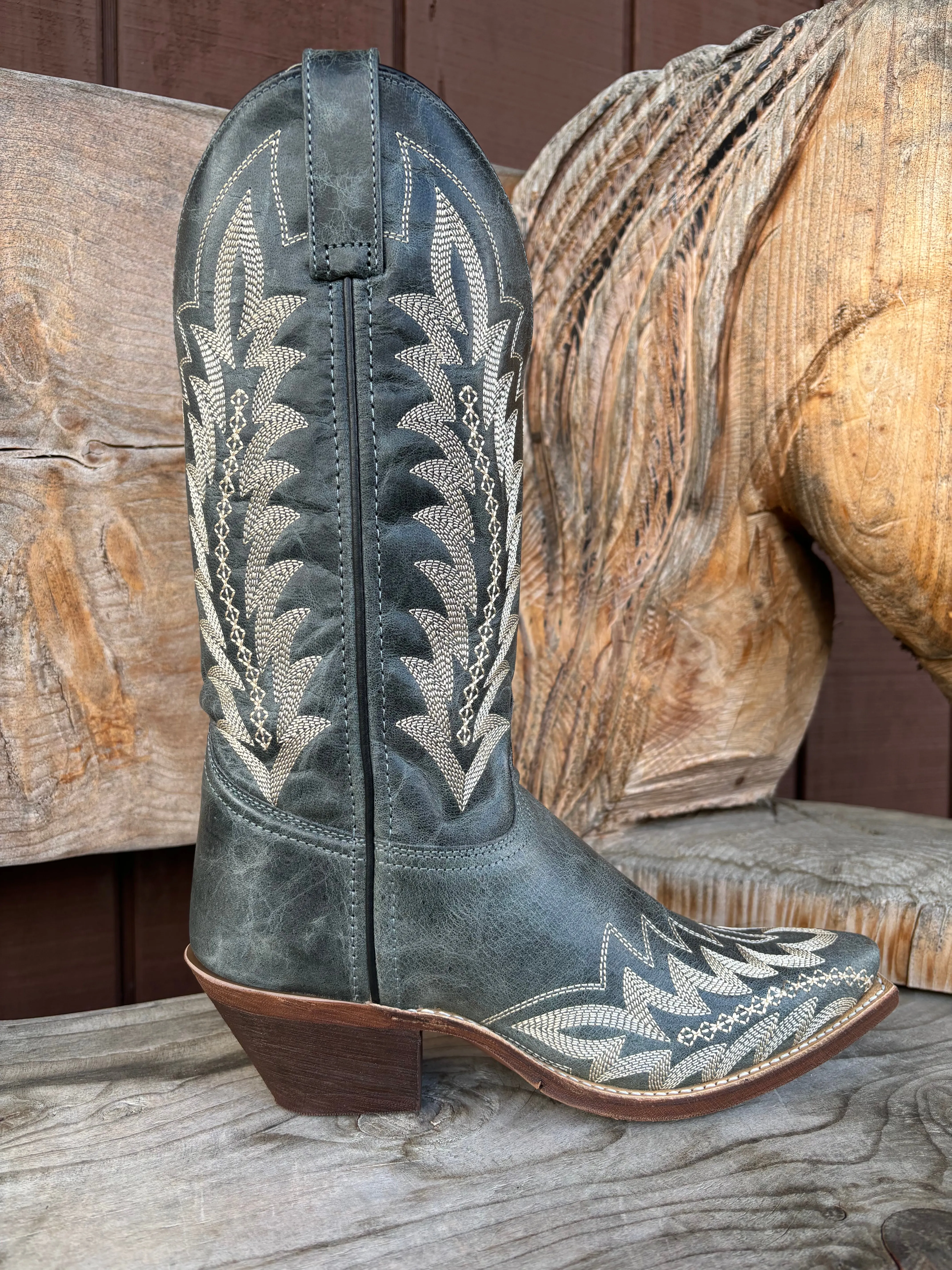 Laredo Women's Emmylee Blue Embroidered Snip Toe Cowgirl Boots 52207 Rain Adventure Protective Build