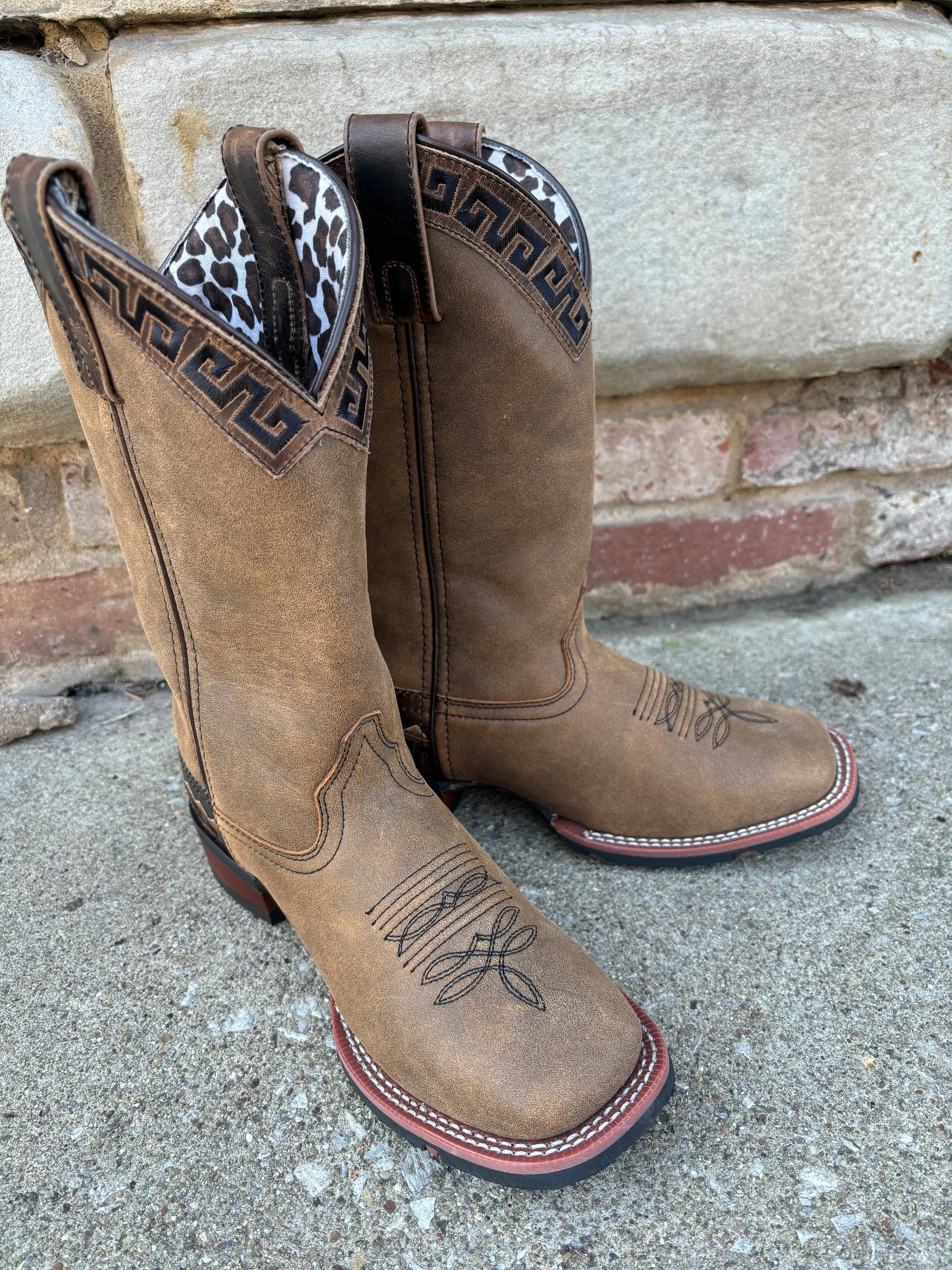 Canvas Upper Laredo Women's Tan Brown Atzi Accent Embroidery Square Toe Cowgirl Boots 5683