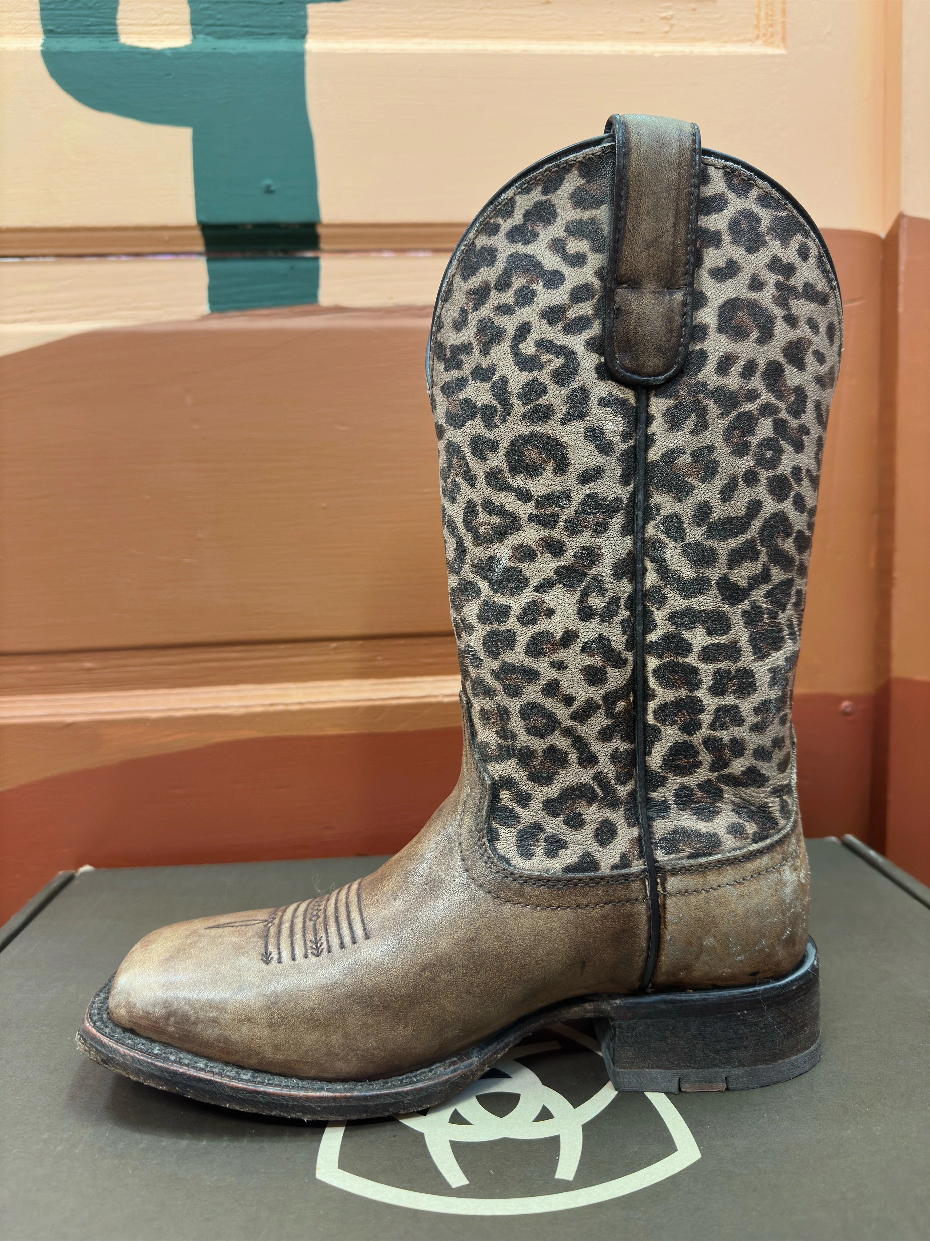 Ariat Women's Circuit Savanna Cheetah Square Toe Cowgirl Boots 10035942 Active Comfort Weather resistant