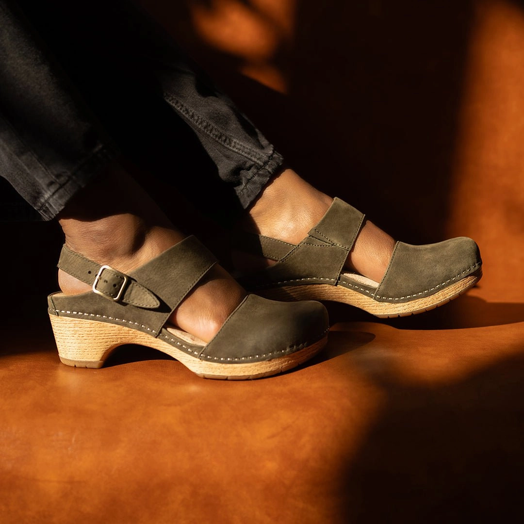 Lucia | Milled Nubuck | Ivy Track Run