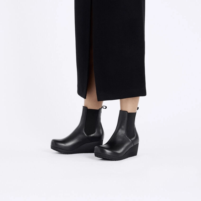 Park Step Ebba Slip On | Leather | Black