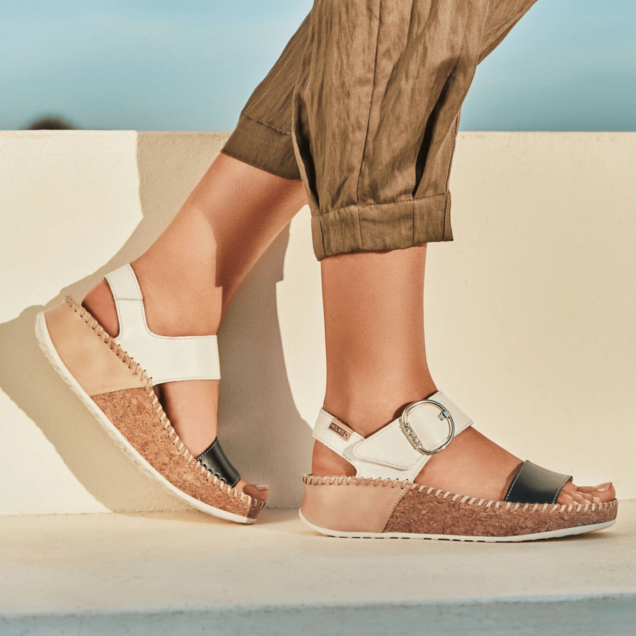 Move Bold Marina Platform Back Strap | Leather | Black/Ivory