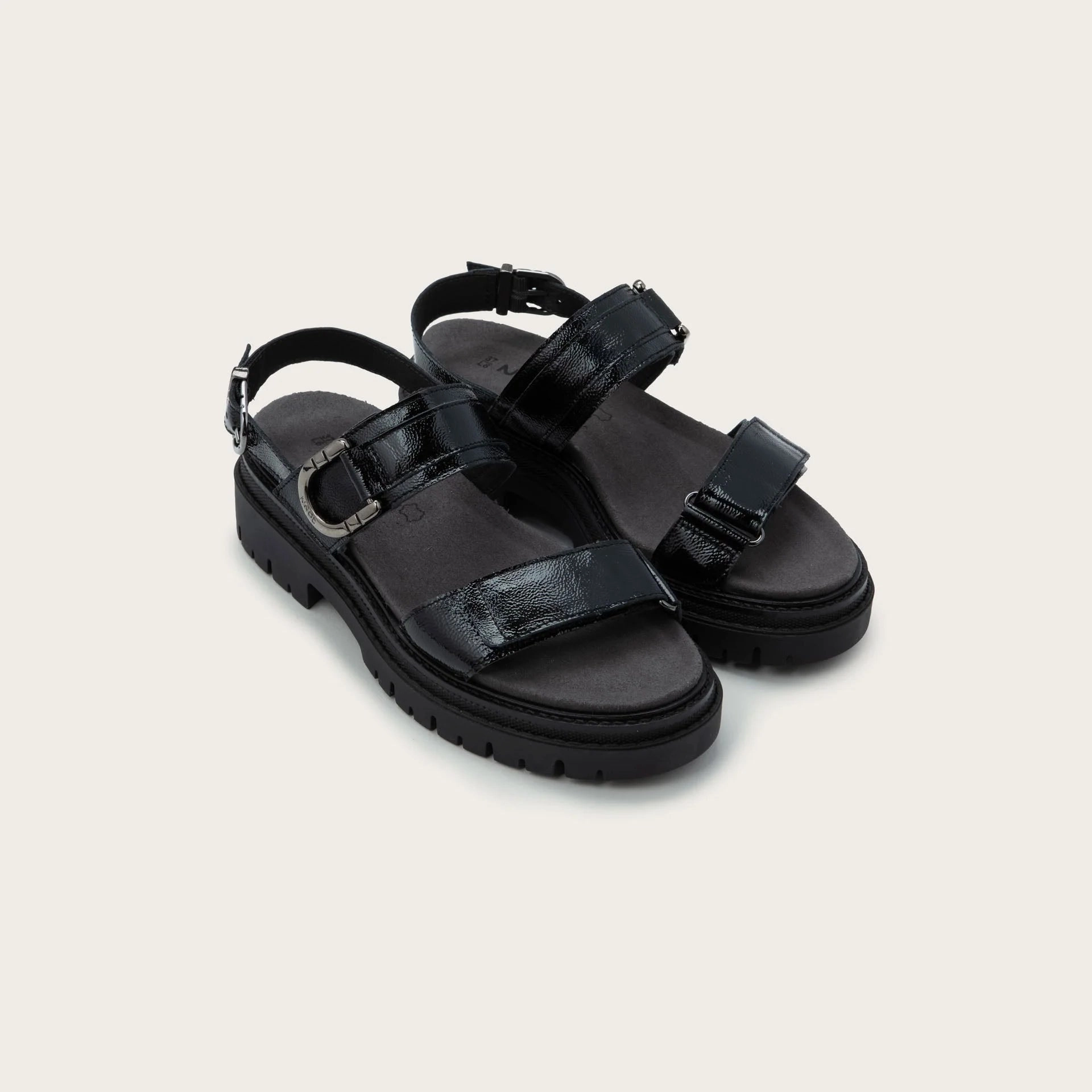 Slip Resistant Trinity | Patent | Black Crinkle