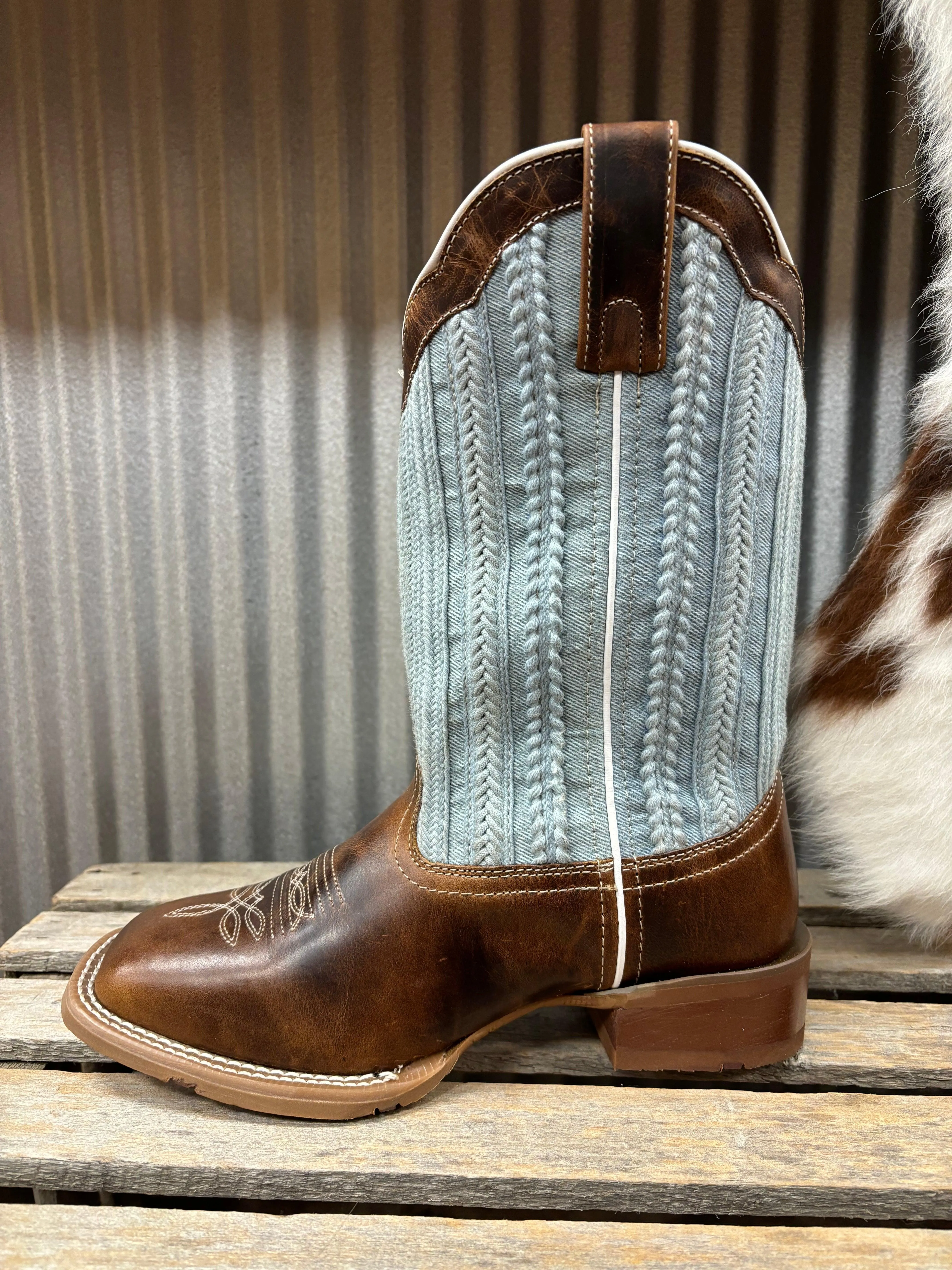 Solid Stitching Field Work Laredo Women's Blue Moon Tan & Blue Denim Top Square Toe Cowgirl Boots 5630