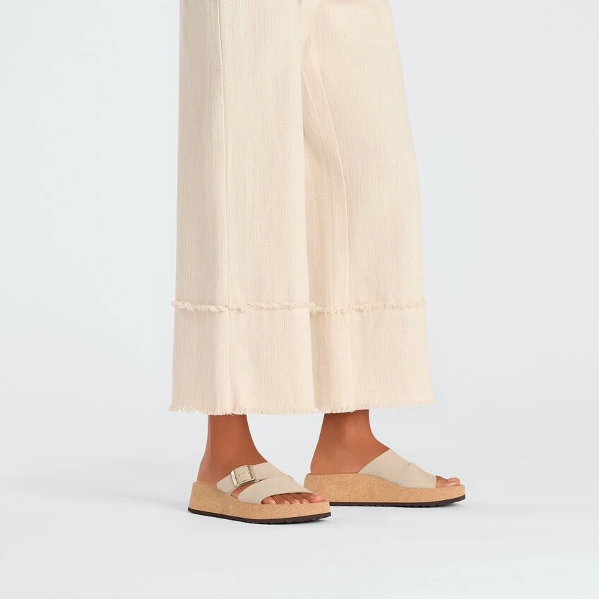 Almina | Nubuck | Sandcastle Cool Sandals