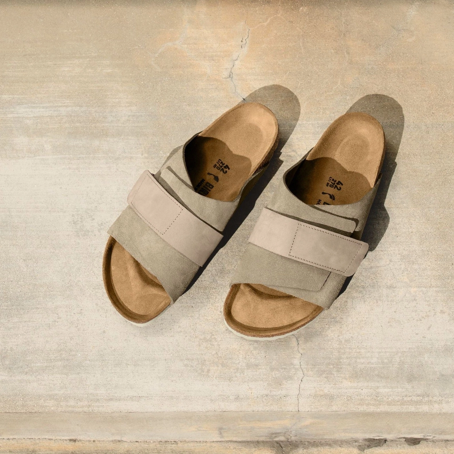 Kyoto | Suede | Taupe Summer Vibe Comfy lining