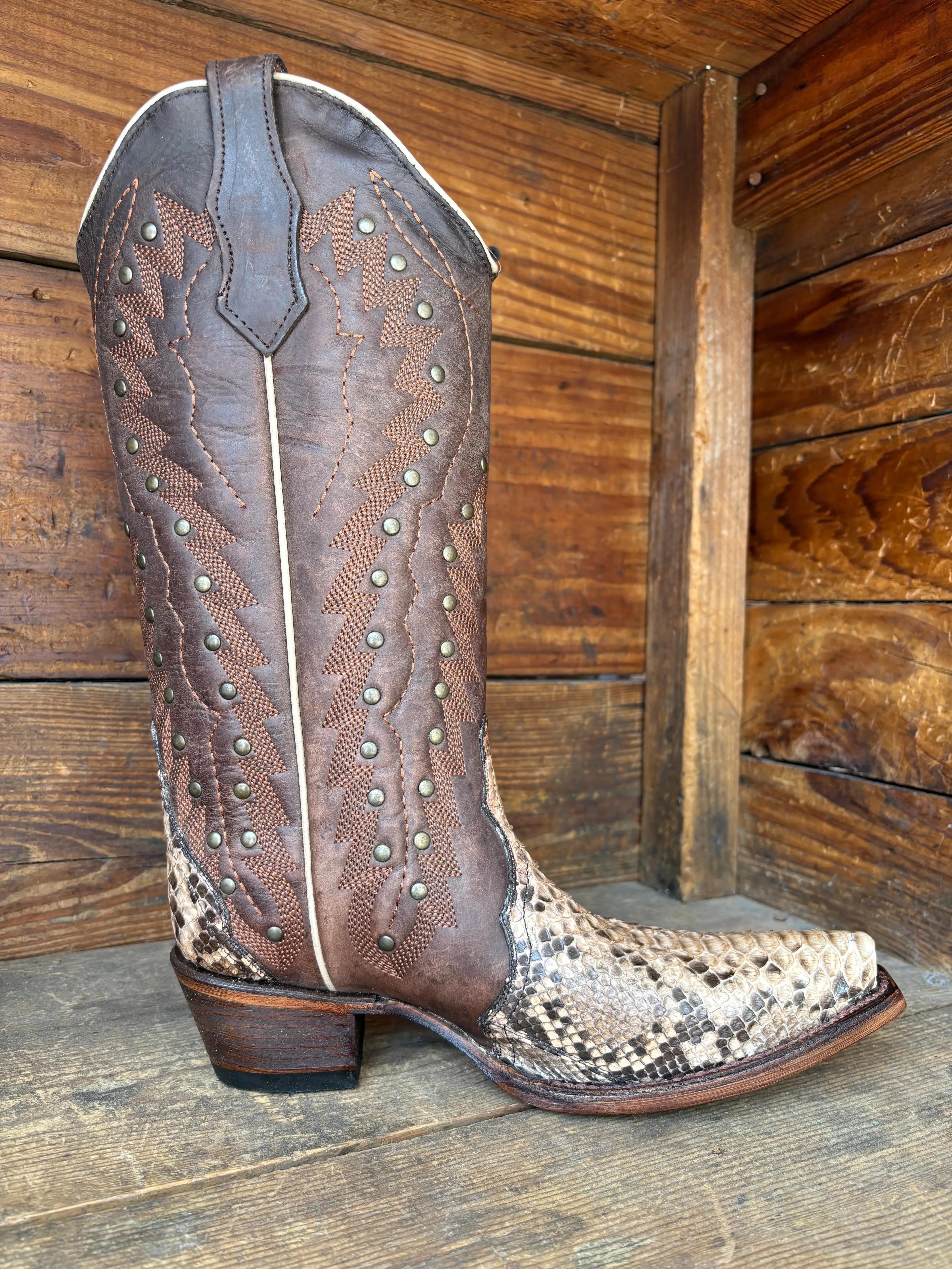 Walk Easy Circle G Women's Brown Chocolate Python & Studs Embroidered Snip Toe Cowgirl Boots L6045