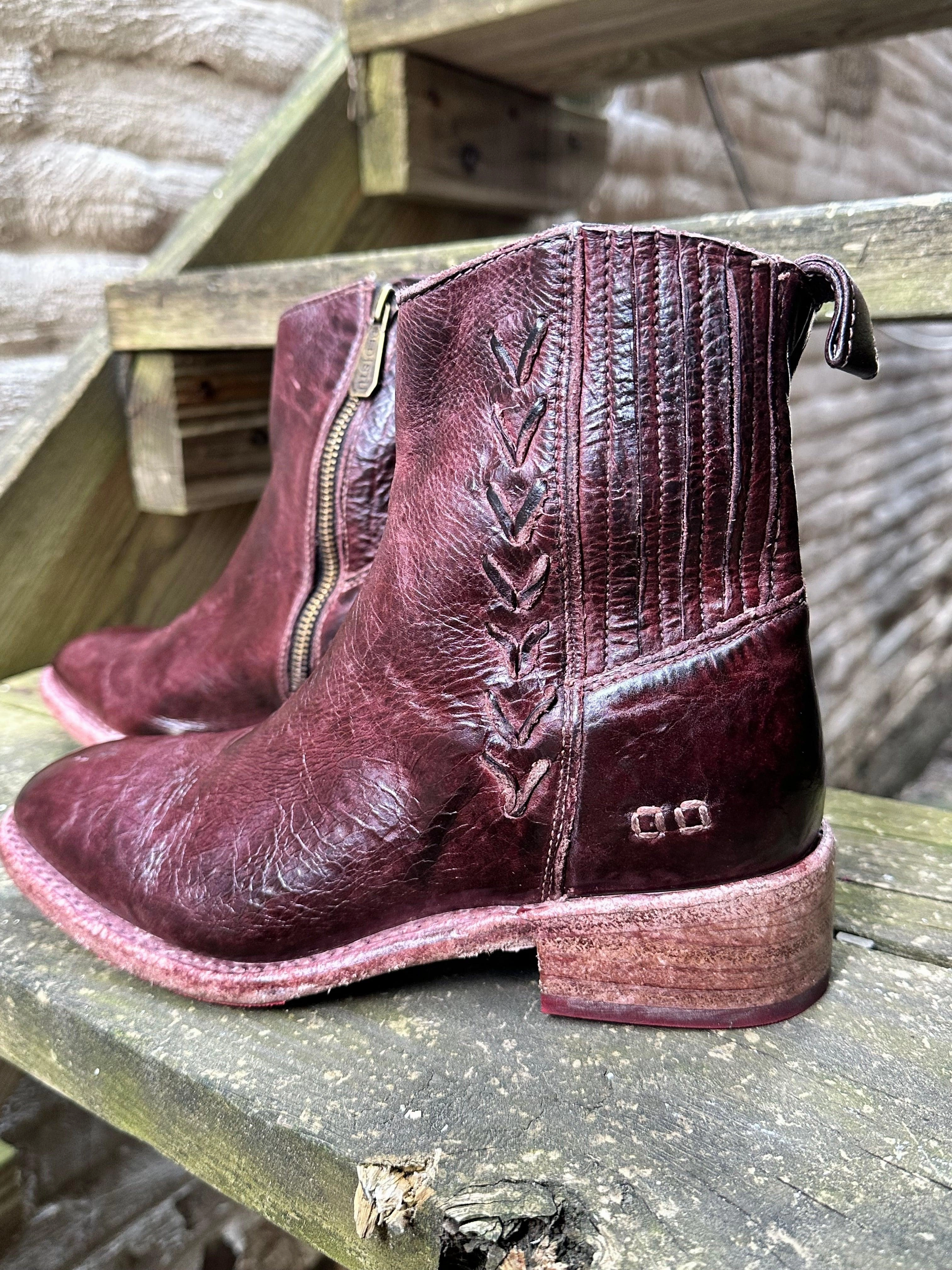 Bed Stu Women's Alina Merlot Red Dip Dye Tremolo Ankle Boots F393108 Comfort Oriented Subtle Lines