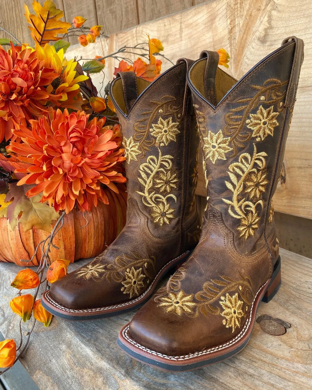 Compact Form Versatile Laredo Women's Secret Garden Brown Embroidered Flower Cowgirl Boots 5822
