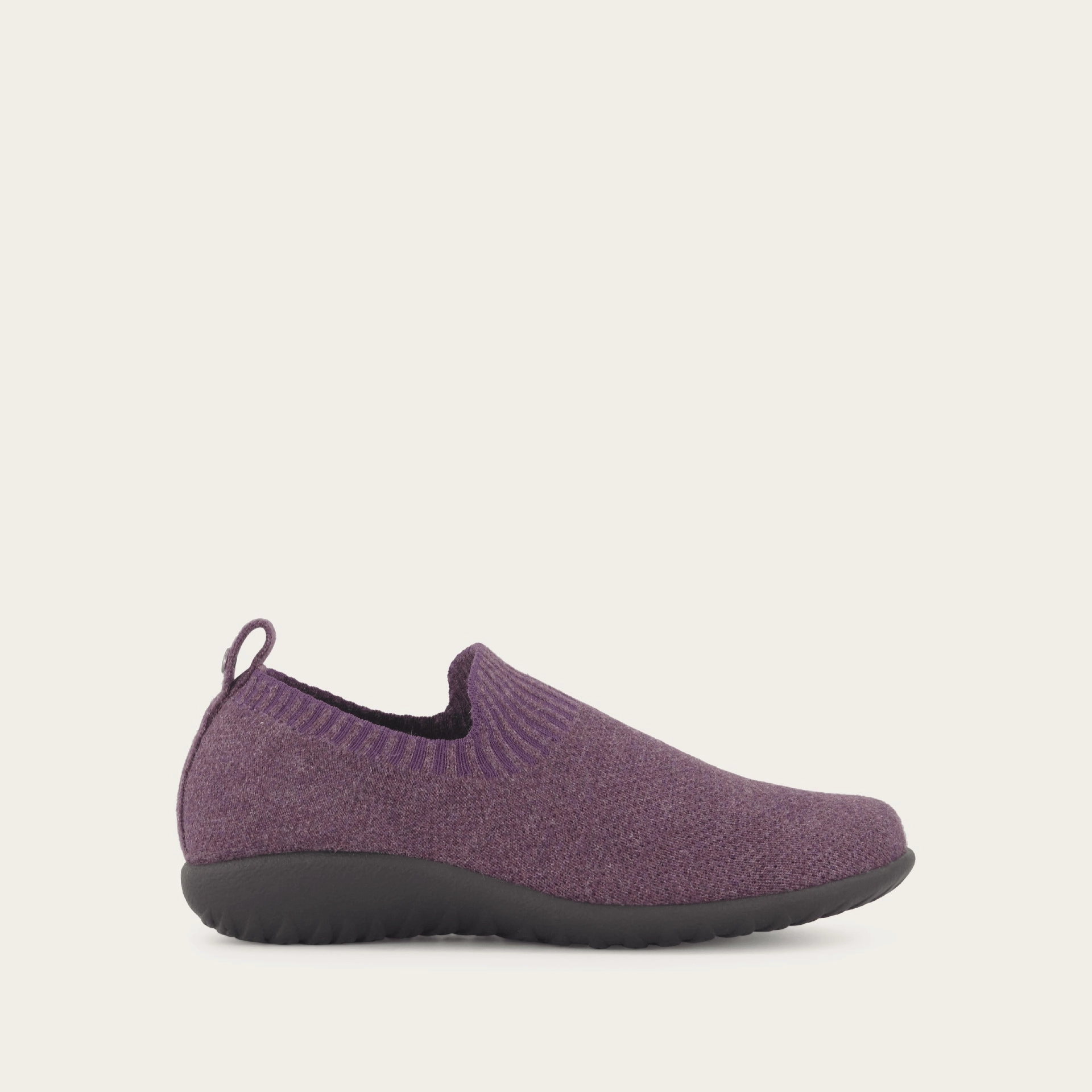 Strong Stitching Soft Move Nuku | Vegan | Knit | Peacock Purple