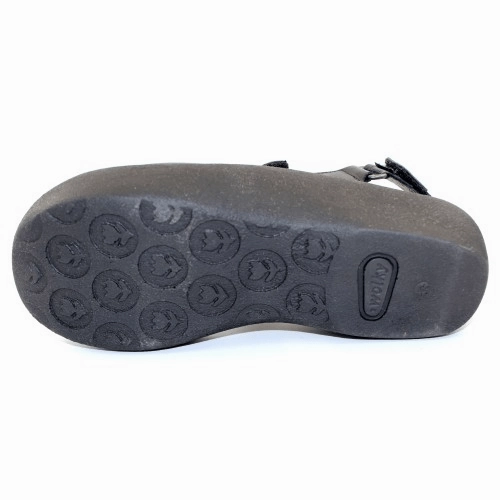 Jewel | Leather | Black Durable Travel Footwear