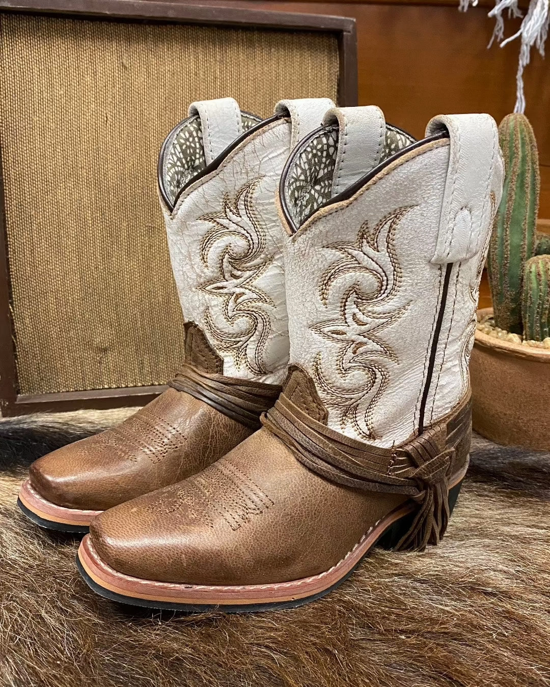 Water Wall Dan Post Children/Youth Girl's Tan Leather & White Top Lil Myra Narrow Square Toe Cowgirl Boot DPC2911 DPC3911