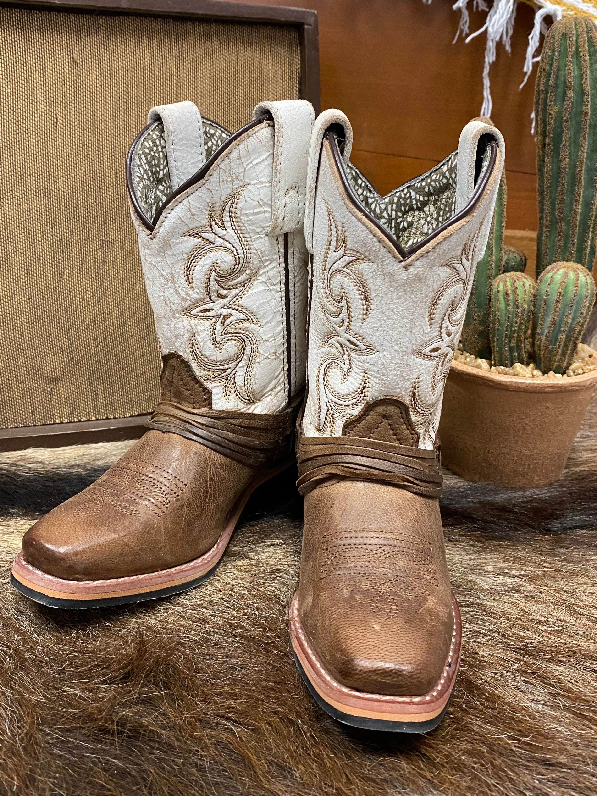 Dan Post Children/Youth Girl's Tan Leather & White Top Lil Myra Narrow Square Toe Cowgirl Boot DPC2911 DPC3911 Comfortable Touch