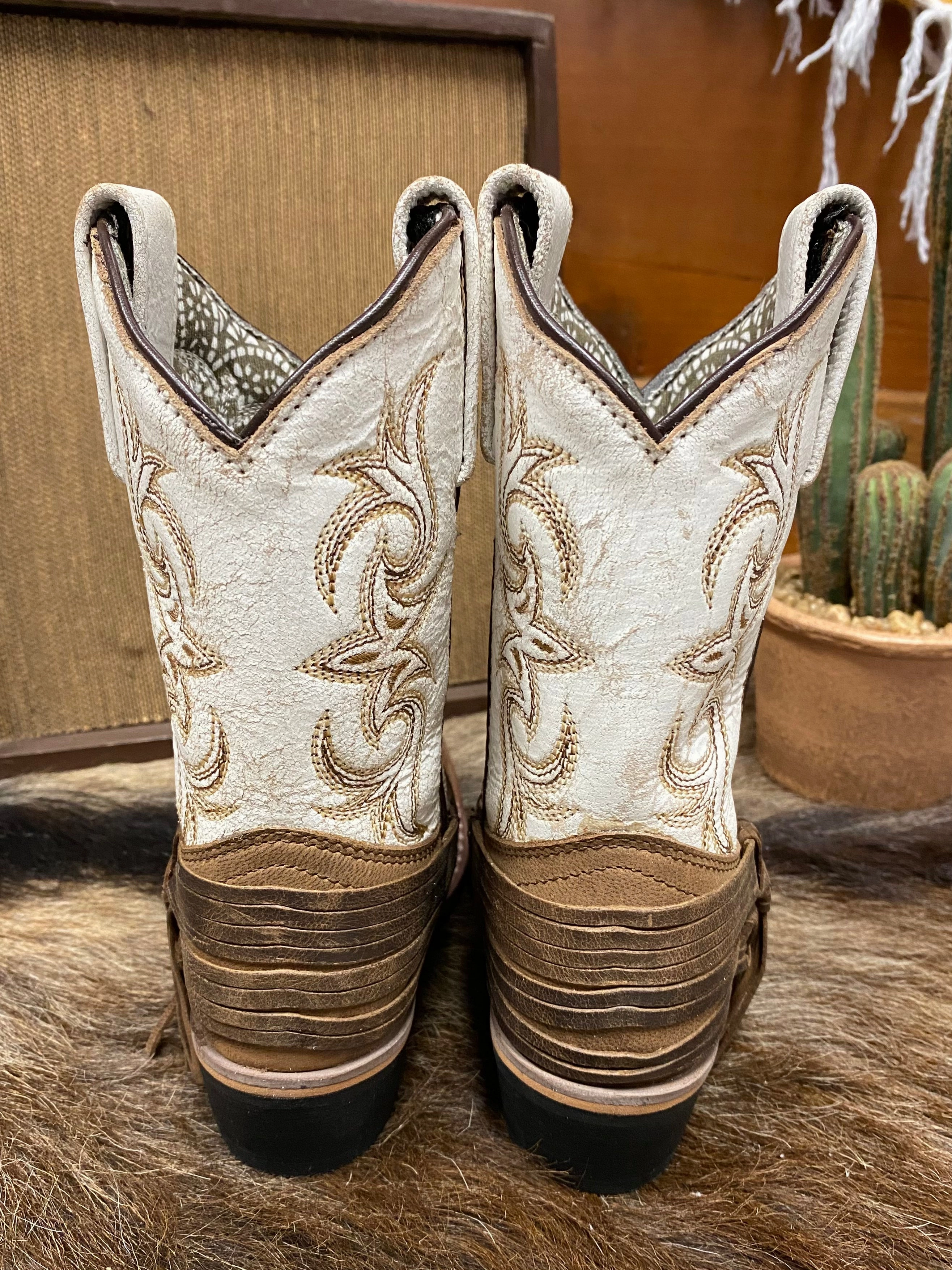 Desert Expedition Dan Post Children/Youth Girl's Tan Leather & White Top Lil Myra Narrow Square Toe Cowgirl Boot DPC2911 DPC3911