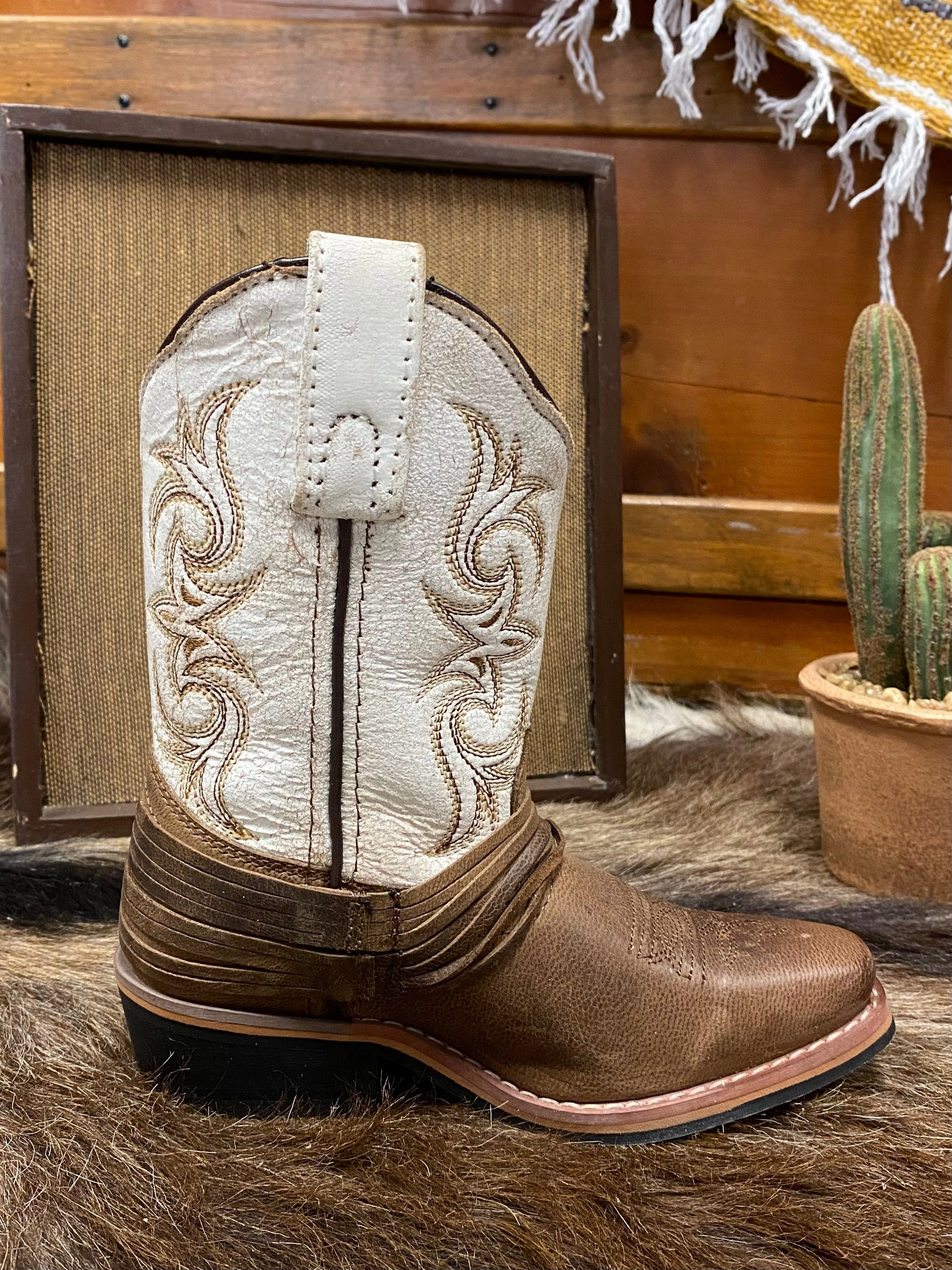 Rain Terrain High Traction Dan Post Children/Youth Girl's Tan Leather & White Top Lil Myra Narrow Square Toe Cowgirl Boot DPC2911 DPC3911