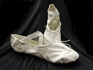Romeo Canvas -- Split Sole Ballet Slipper -- White Abrasion resistant