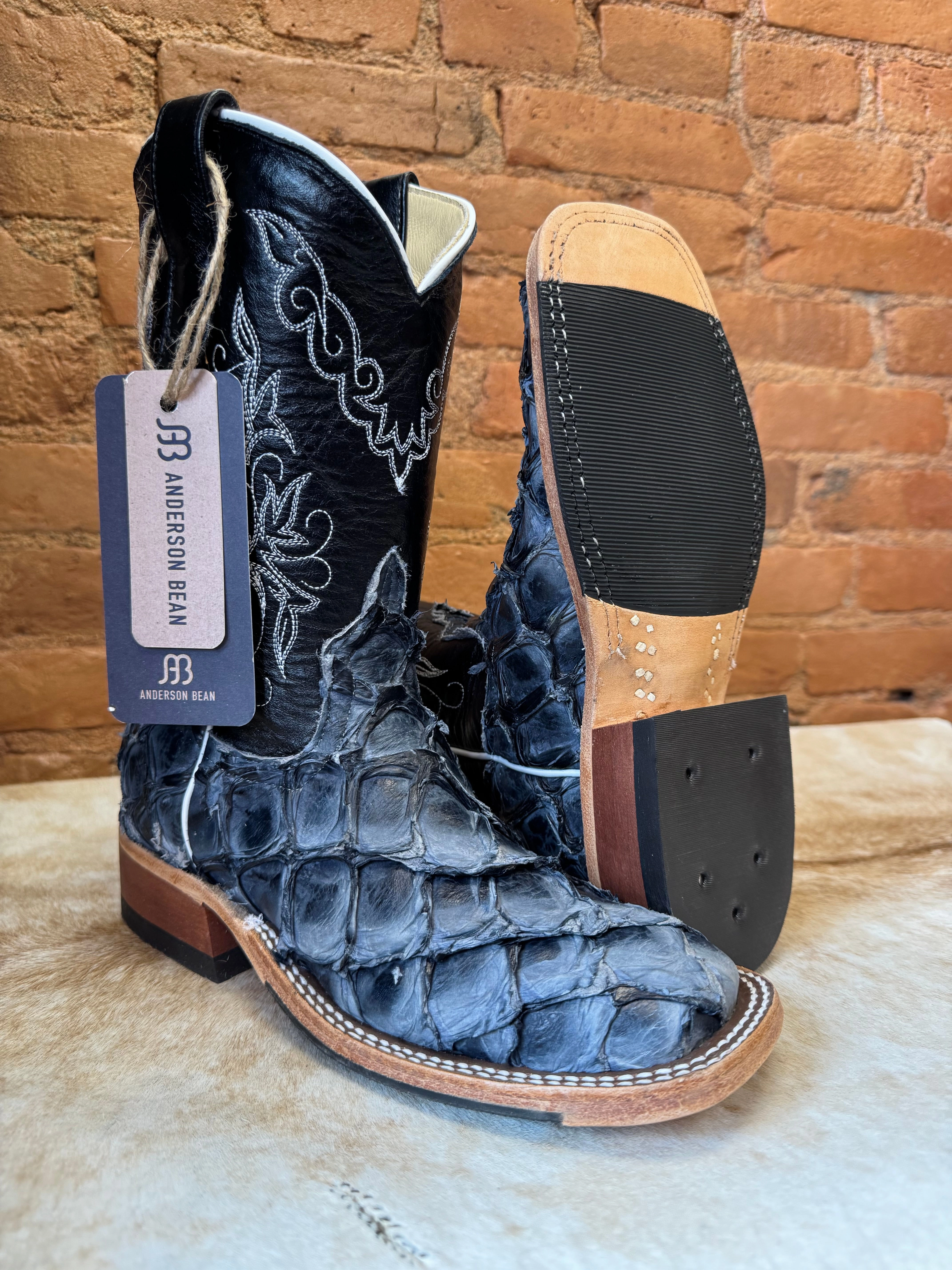 Slip Resistant Sole Daily Commuter Anderson Bean Women's Navy Big Bass Arapaima & Carbon Blue Milan Square Toe Cowgirl Boots 335358
