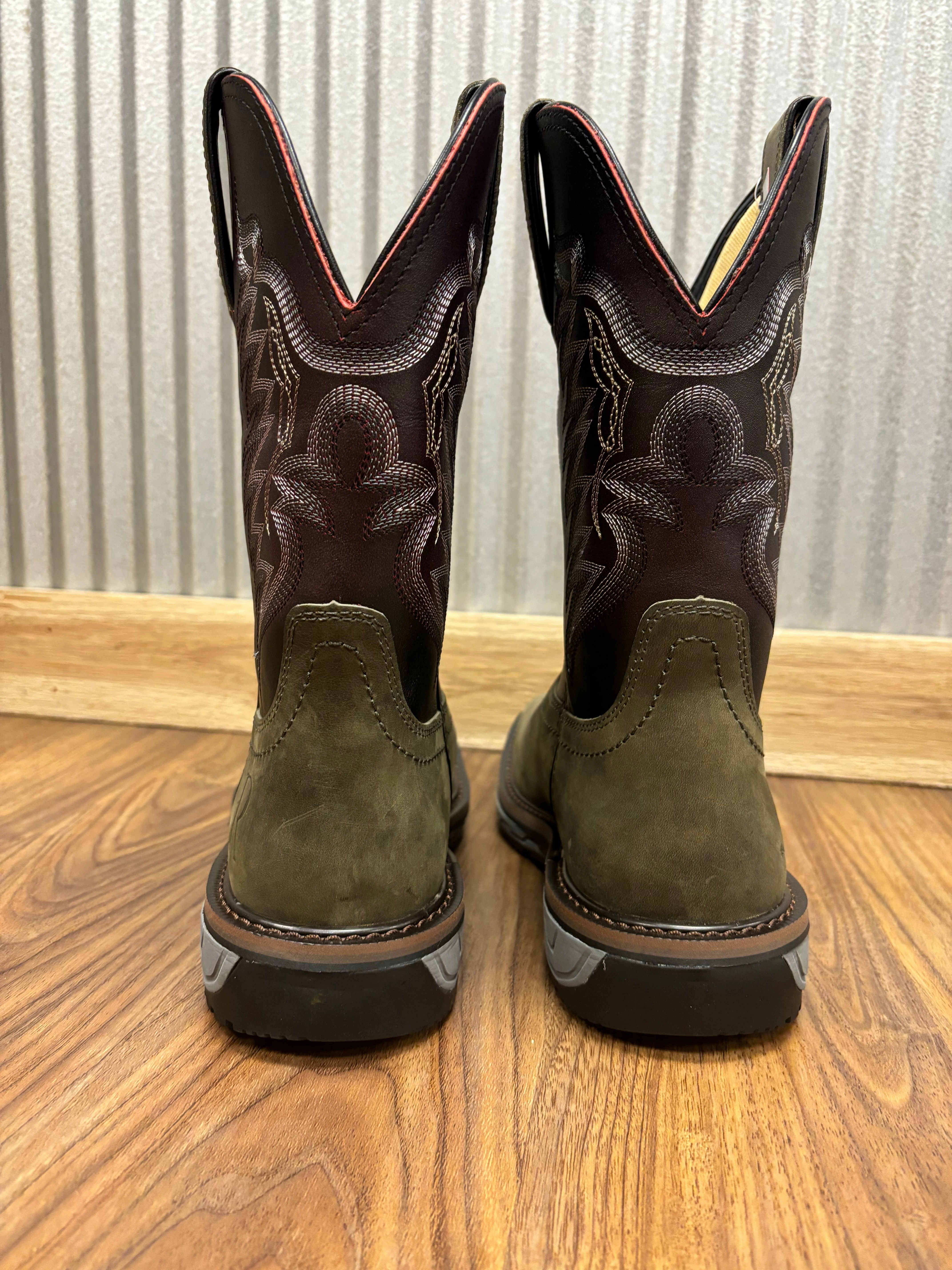 Sleek Shape R. Watson Men's Vintage Grey & Black Cherry Top Square Toe Work Boots RW1801