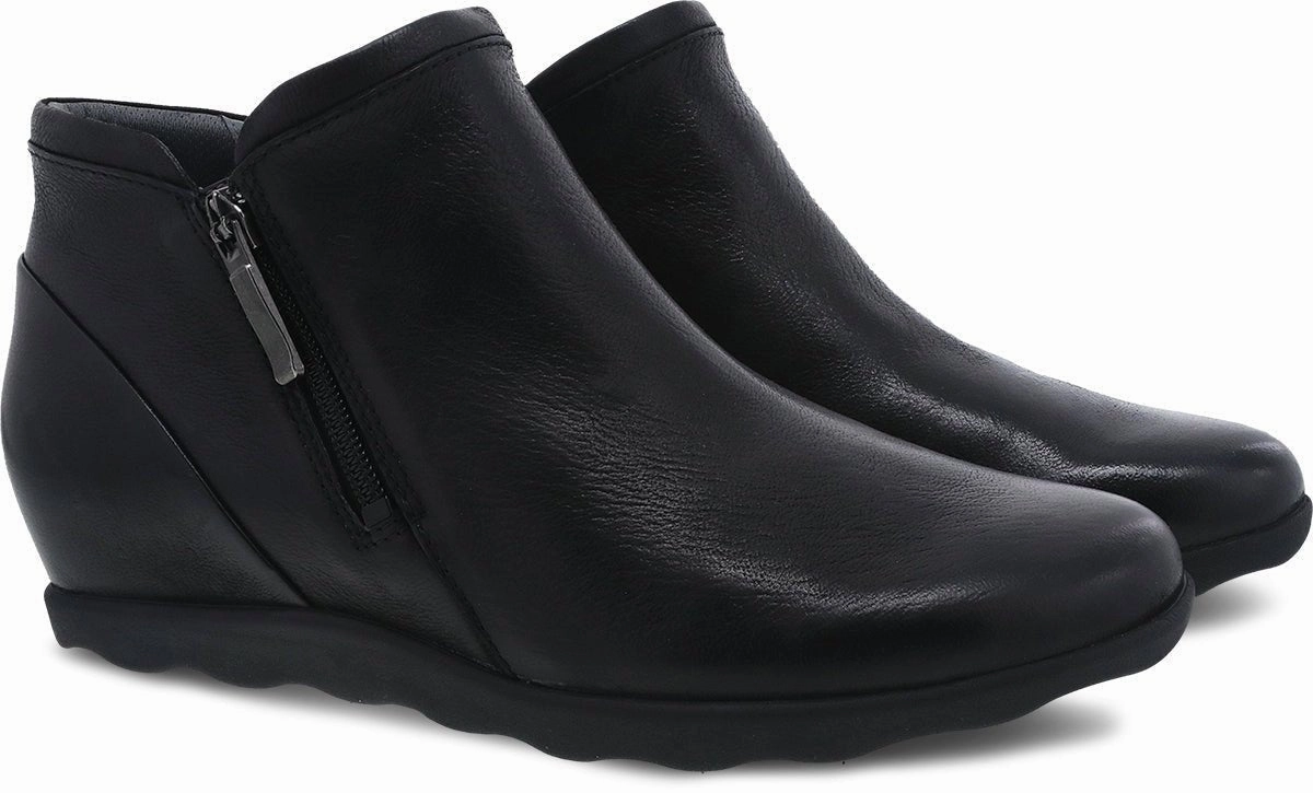 Light Core Miki | Burnished Nubuck | Black