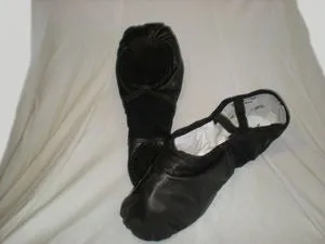 Skin Fresh Mid Top Reuben -- Men's Leather/Stretch Split Sole Ballet -- Black