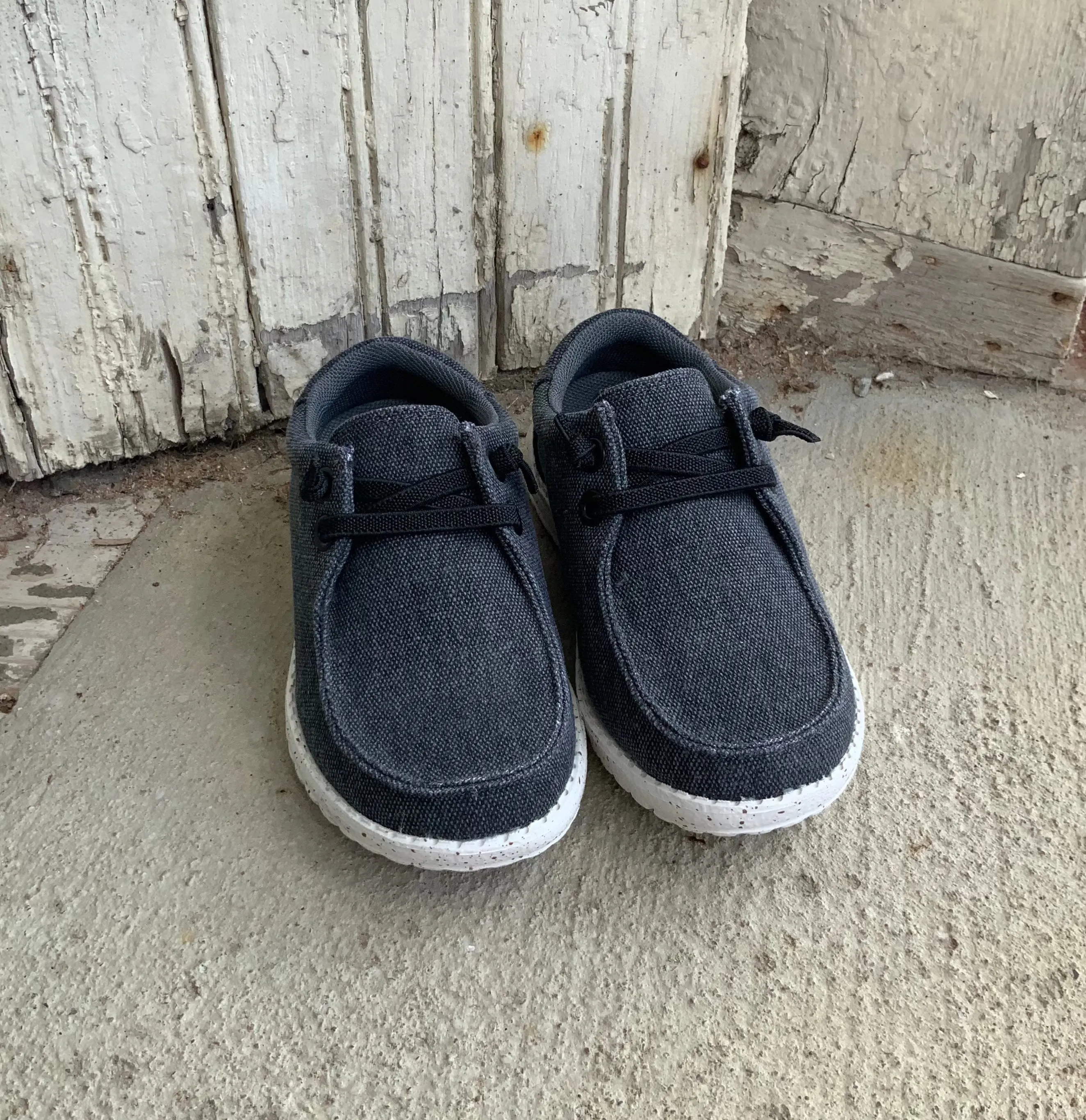 Roper Children/Youth Hang Loose Black Canvas Slip On Laced Shoe 1793-2966 Comfort Laces Flat Sole