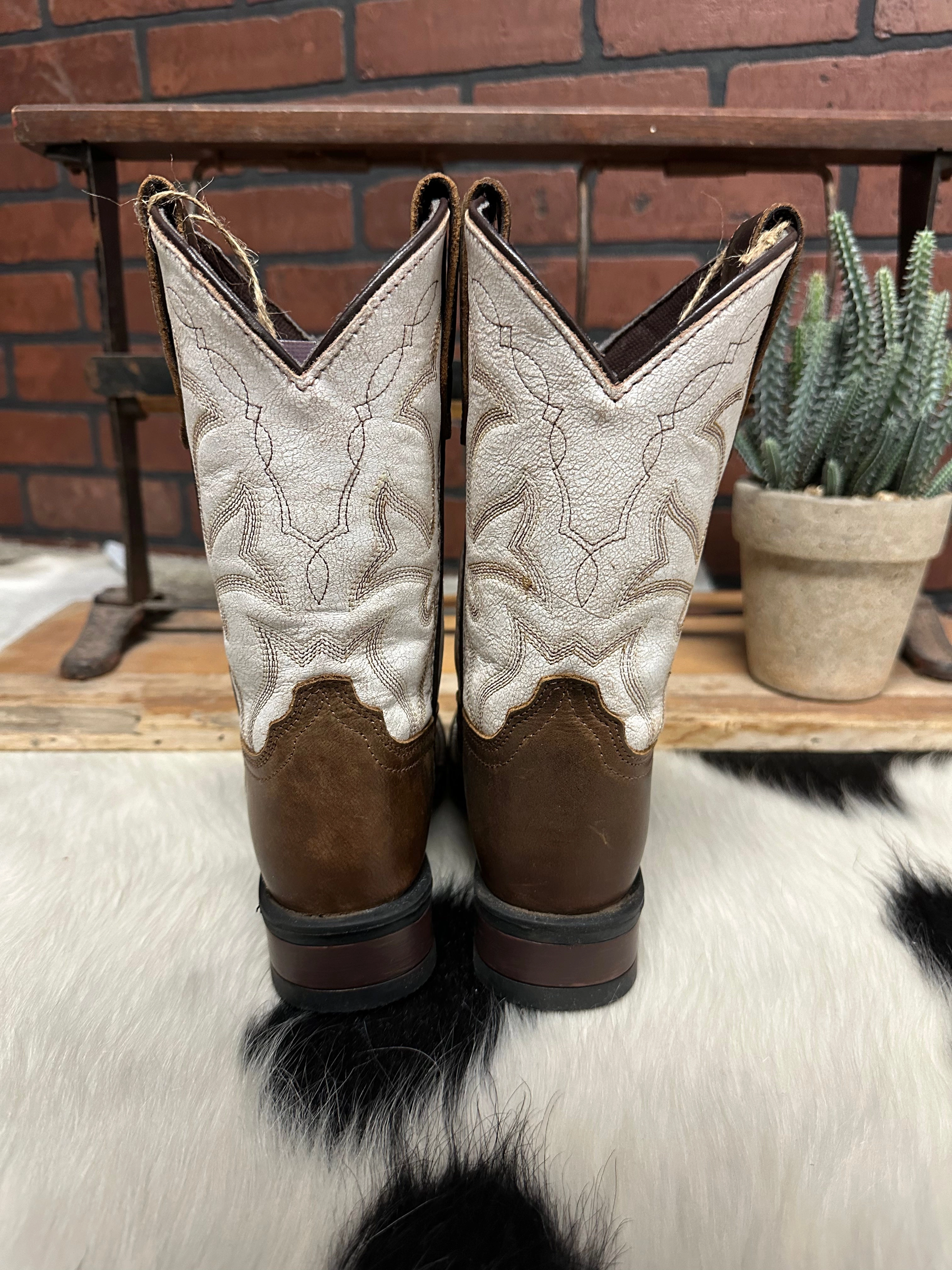 Versatile Performance Roper Childrens Monterey Brown Leather & White Top Square Toe Cowboy Boots 0911-2941