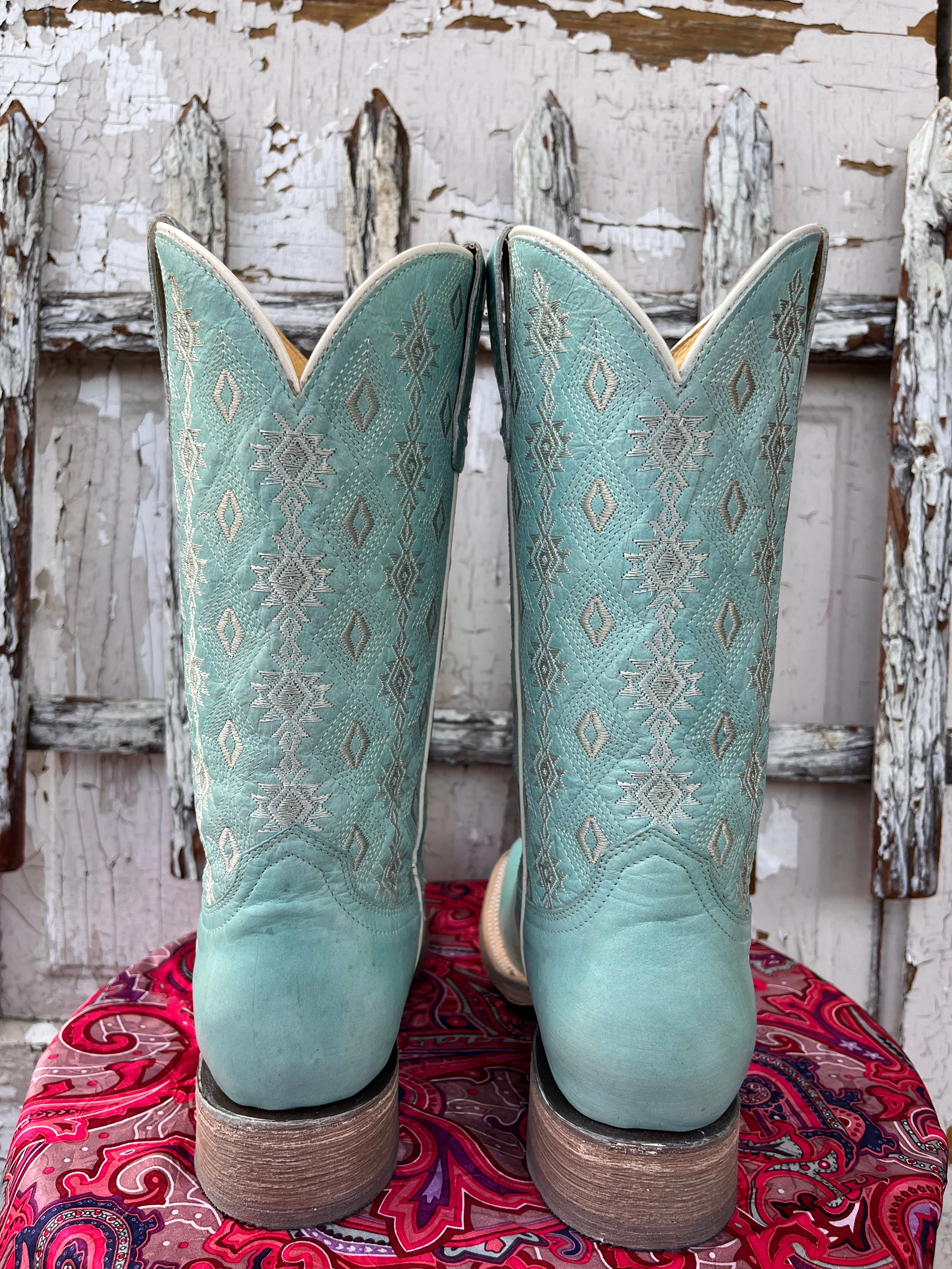 Roper Women's Anika Light Blue Turquoise Aztec Embroidered Square Toe Cowgirl Boots 7016-8586 Leopard Tone day trip