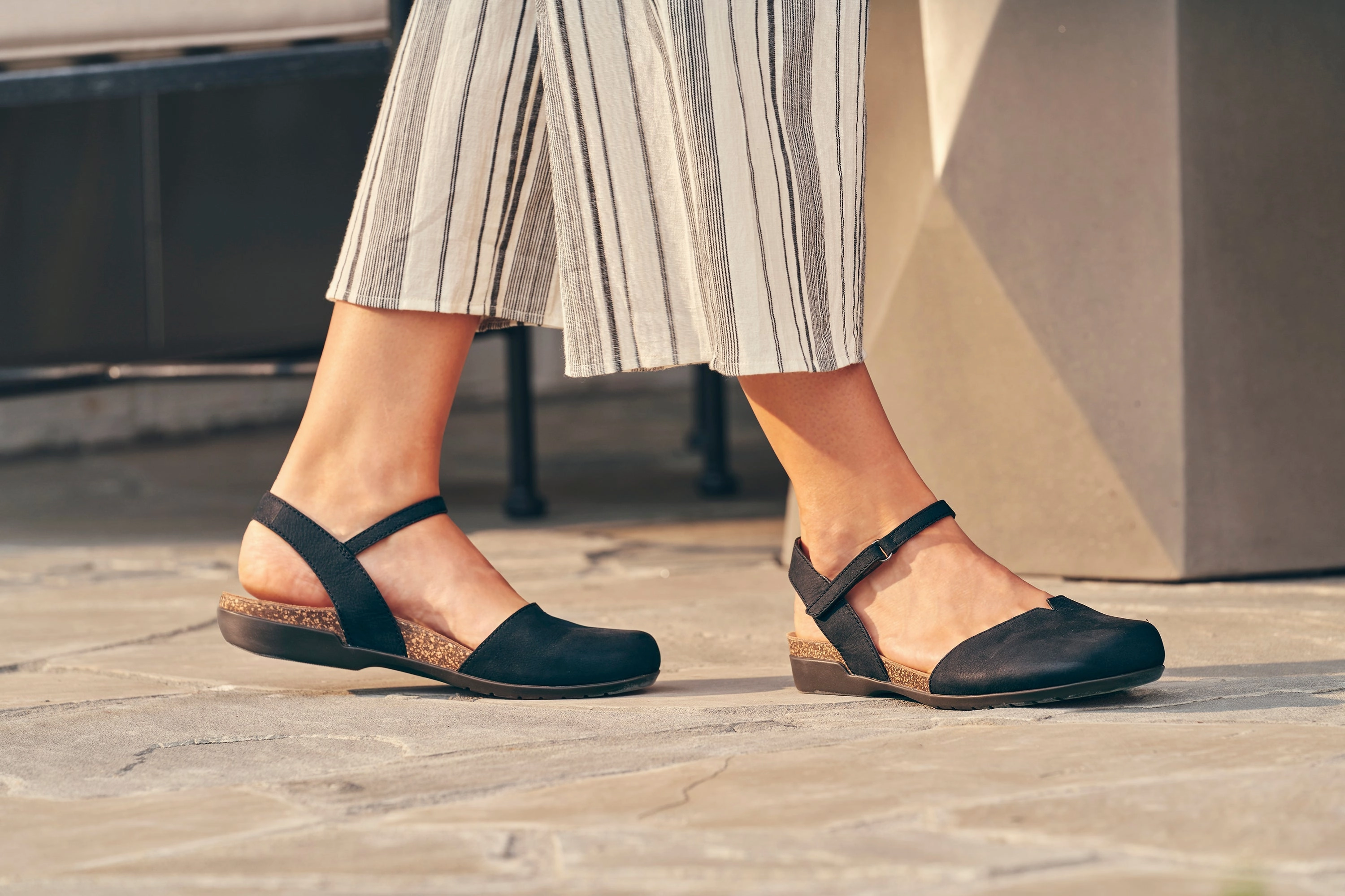 Forest Path Rowan | Nubuck | Black