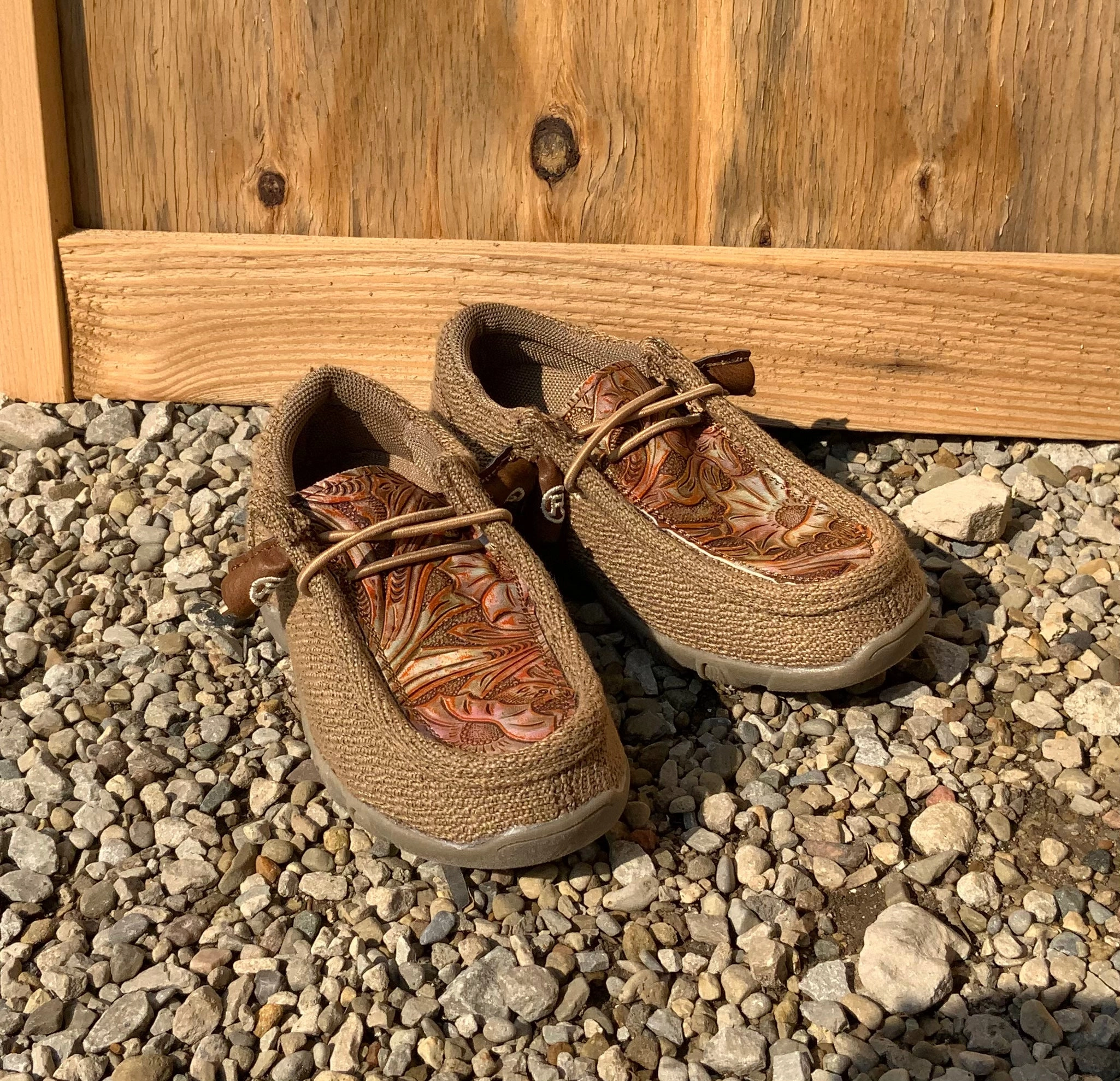 Roper Girls Kids Chillin Tan Embossed Floral Moc Casual Shoe 018-1791-2999 Abrasion   Resistant Sleek Style