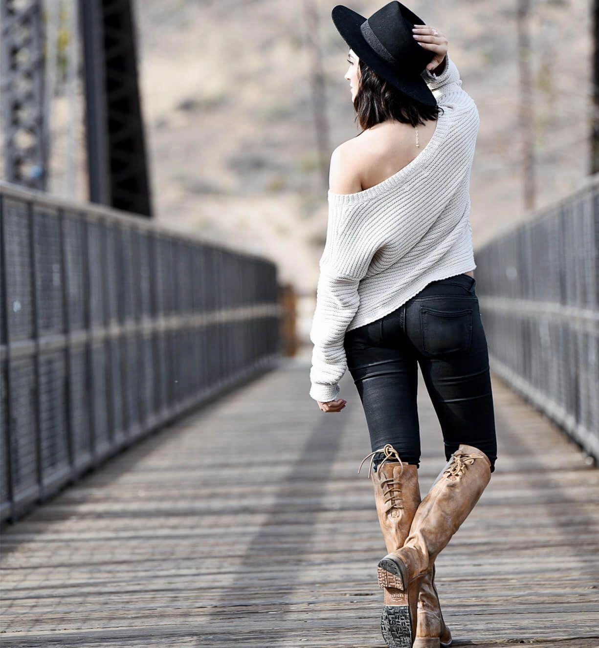 Bed Stu Women's Manchester Wide Calf Tan Rustic White Leather Tall Fashion Boot F321016 Robust Build Everyday Use