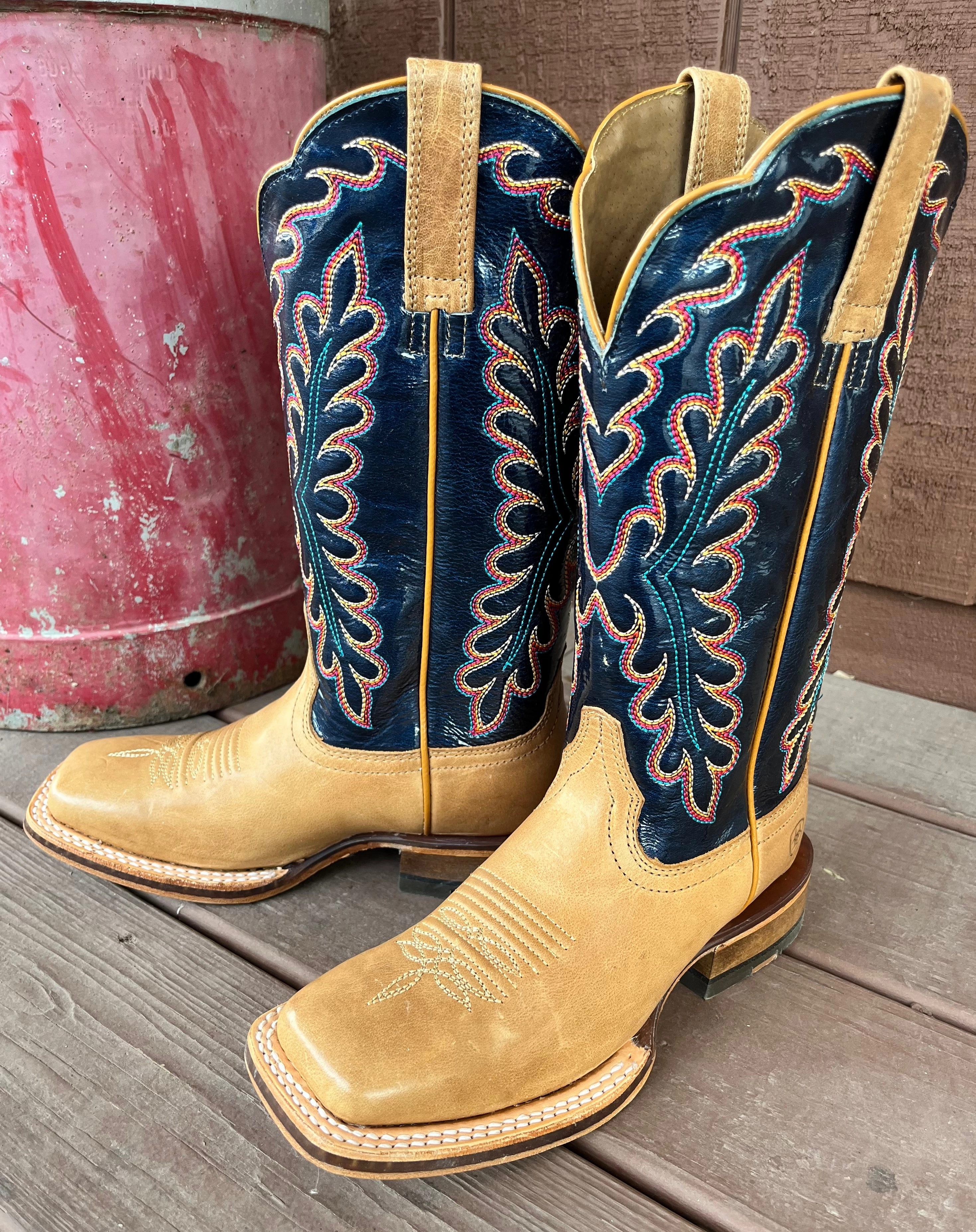 microfiber Classic Fit Ariat Women's Darbie Buckskin & Patent Navy Top Square Toe Boots 10042388