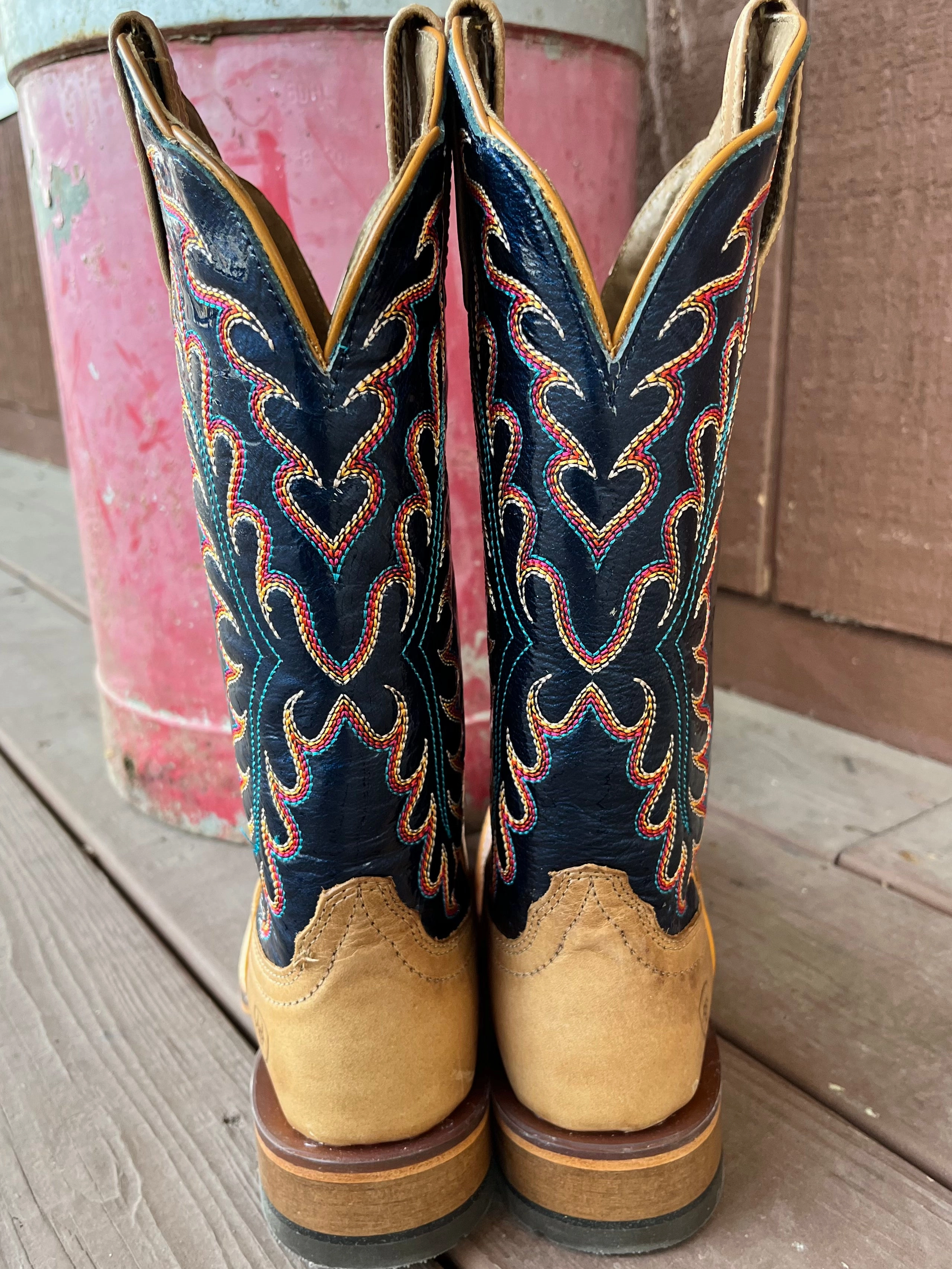 Modern Utility Ariat Women's Darbie Buckskin & Patent Navy Top Square Toe Boots 10042388