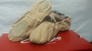 Comfort Slope Sculpture 2 -- Stretch Canvas Split Sole Ballet -- Nude