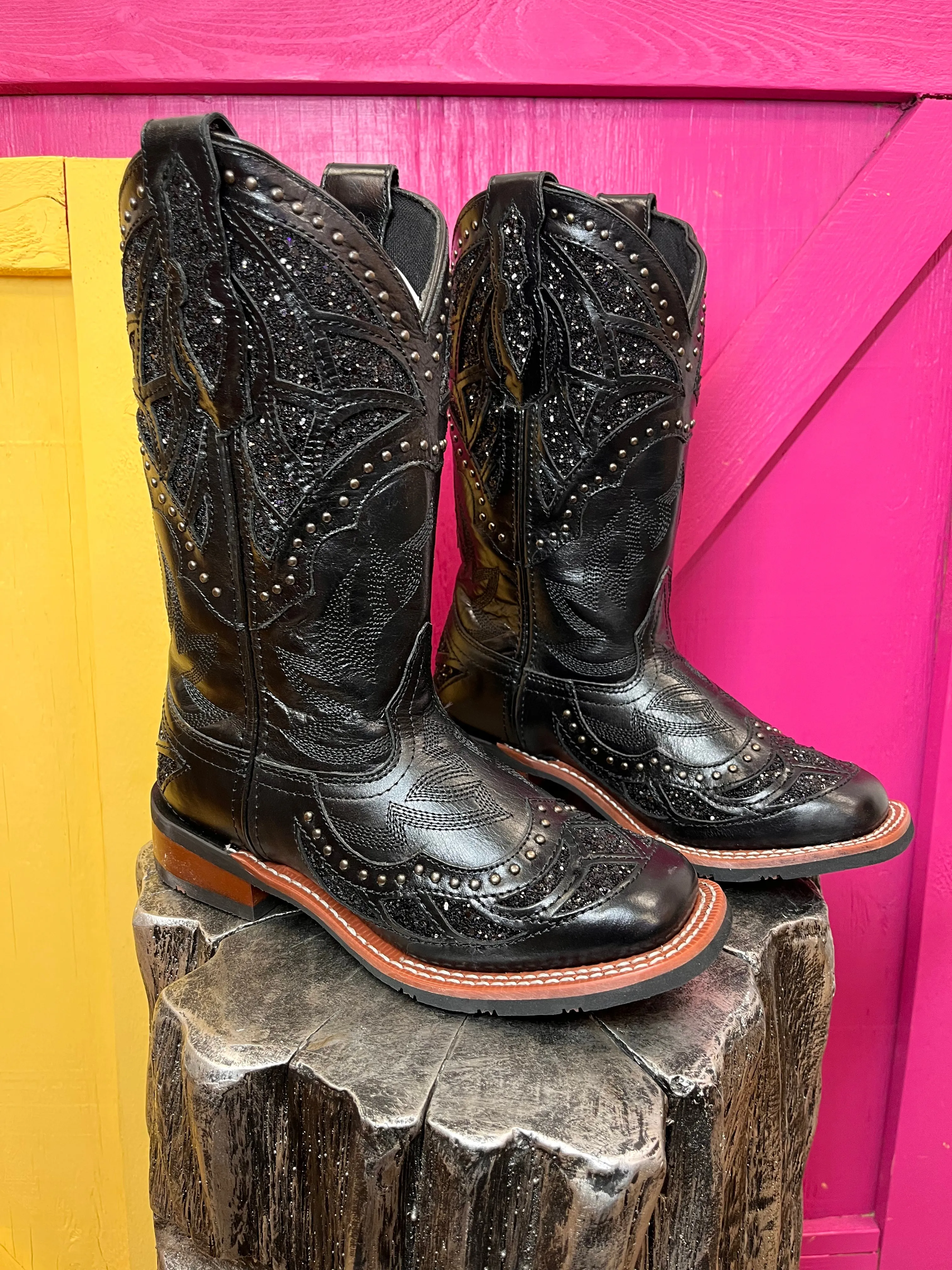 Zipper Closure Laredo Women's Eternity Black Glitter Underlay w/Studs Square Toe Cowgirl Boots 5970