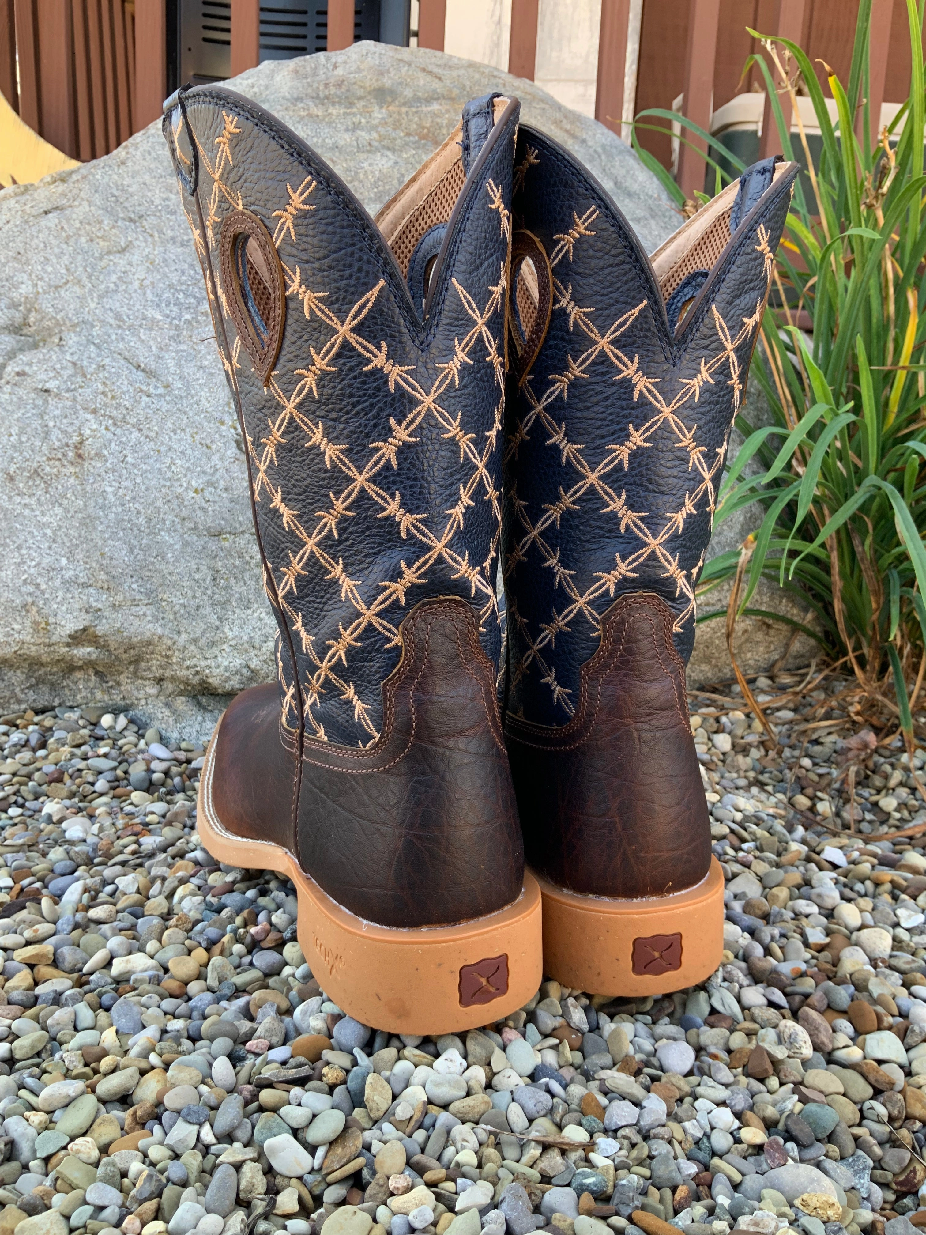 Twisted X Men's Rustic Brown & Navy CellStretch Western Cowboy Boots MXTR004 Versatile Choice