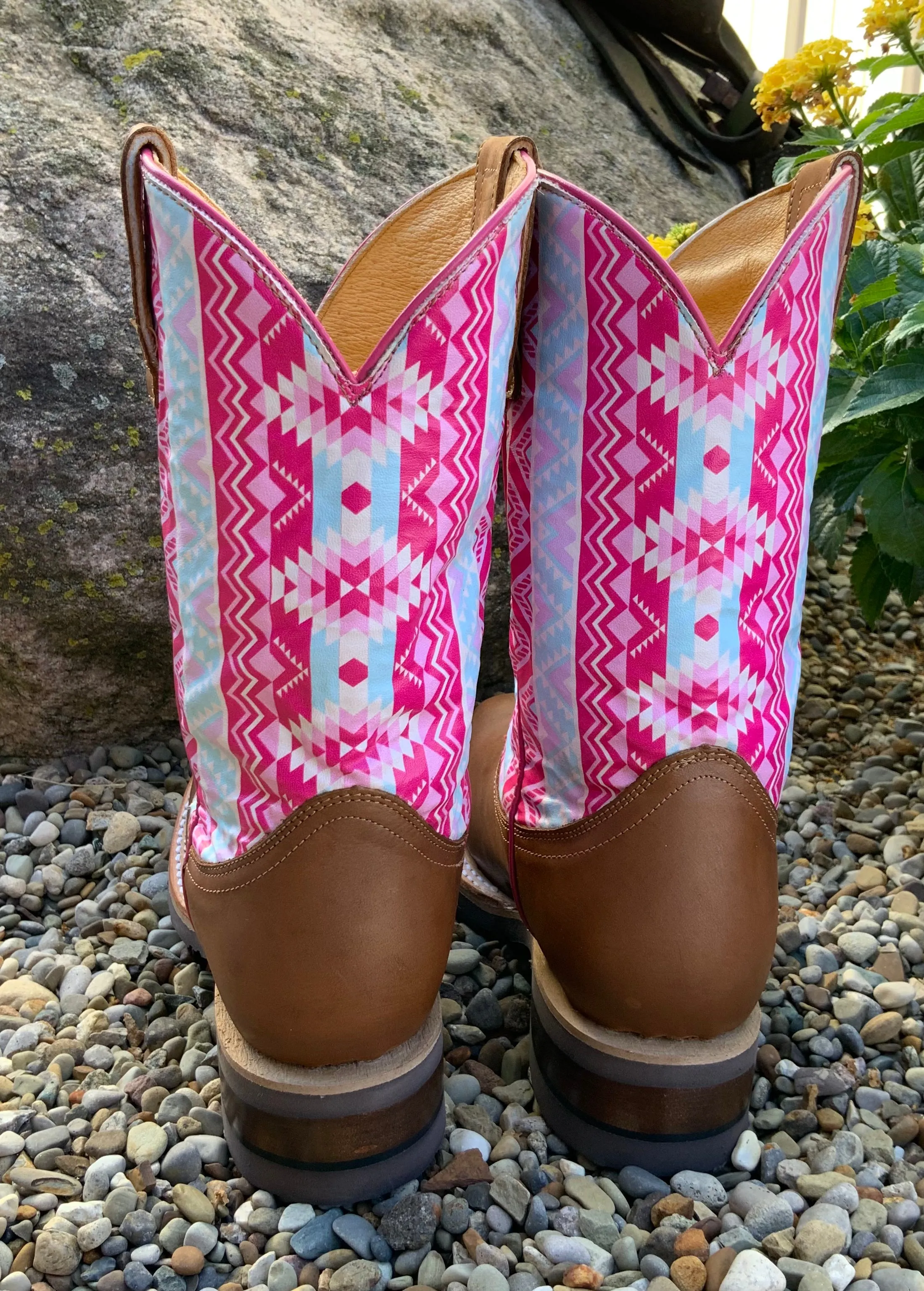 Stain Resistant Work Ready Roper Childrens and Youth Brown & Pink Aztec Printed Top Western Cowgirl Boots 9991-0124