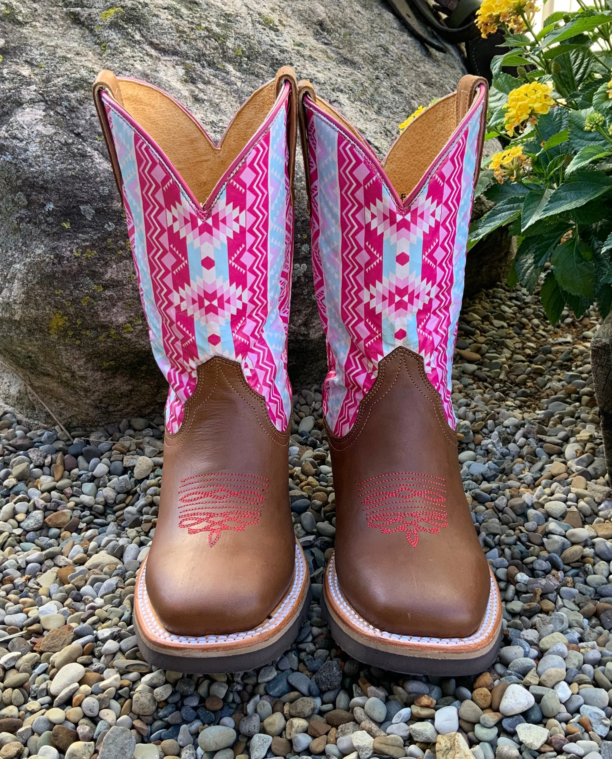 Roper Childrens and Youth Brown & Pink Aztec Printed Top Western Cowgirl Boots 9991-0124 Casual Elegance EasyToClean