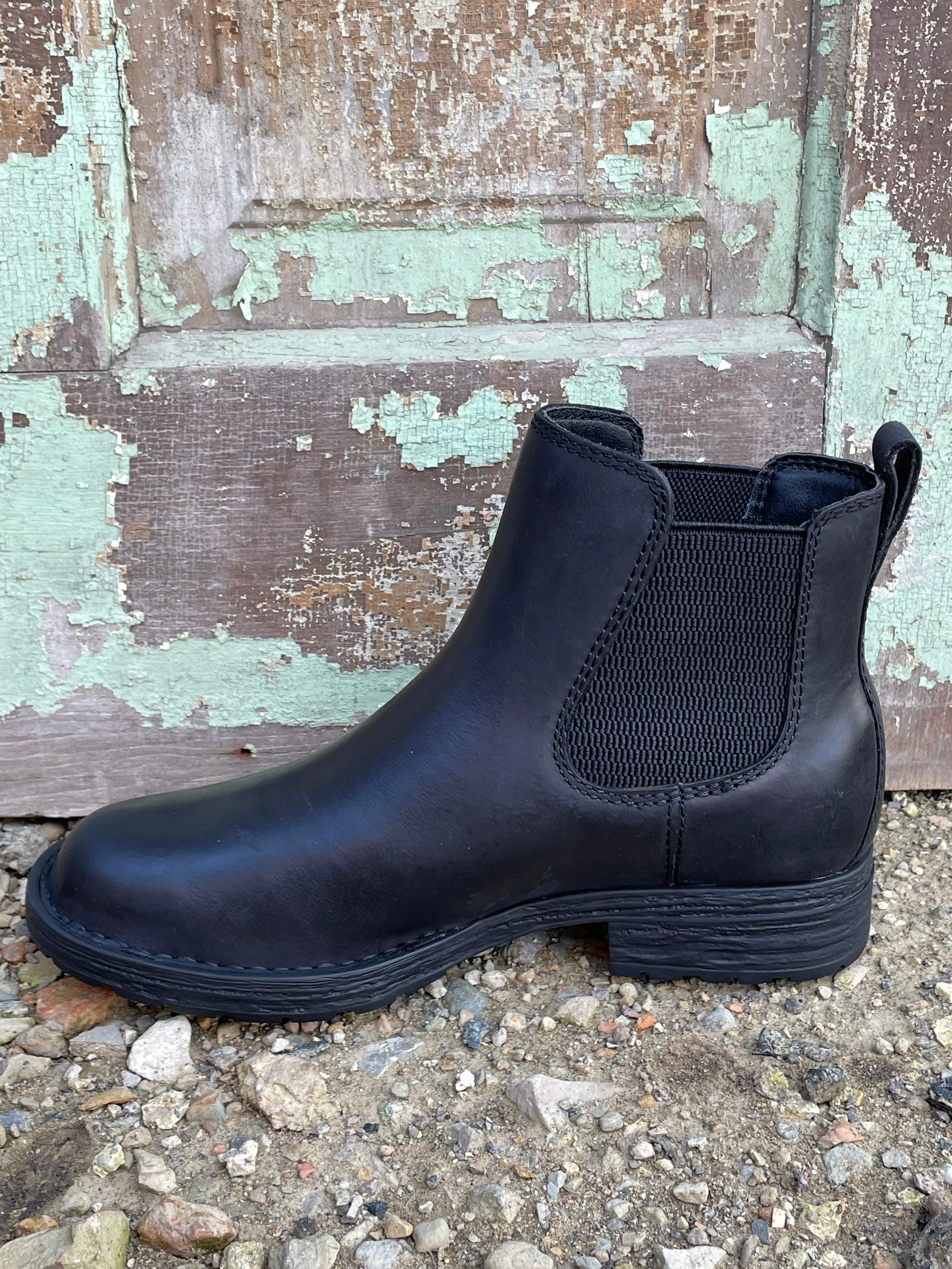 Born Women's Cove Black Waterproof Leather Bootie Ankle Boots F55503 Soft Insole Rugged Design