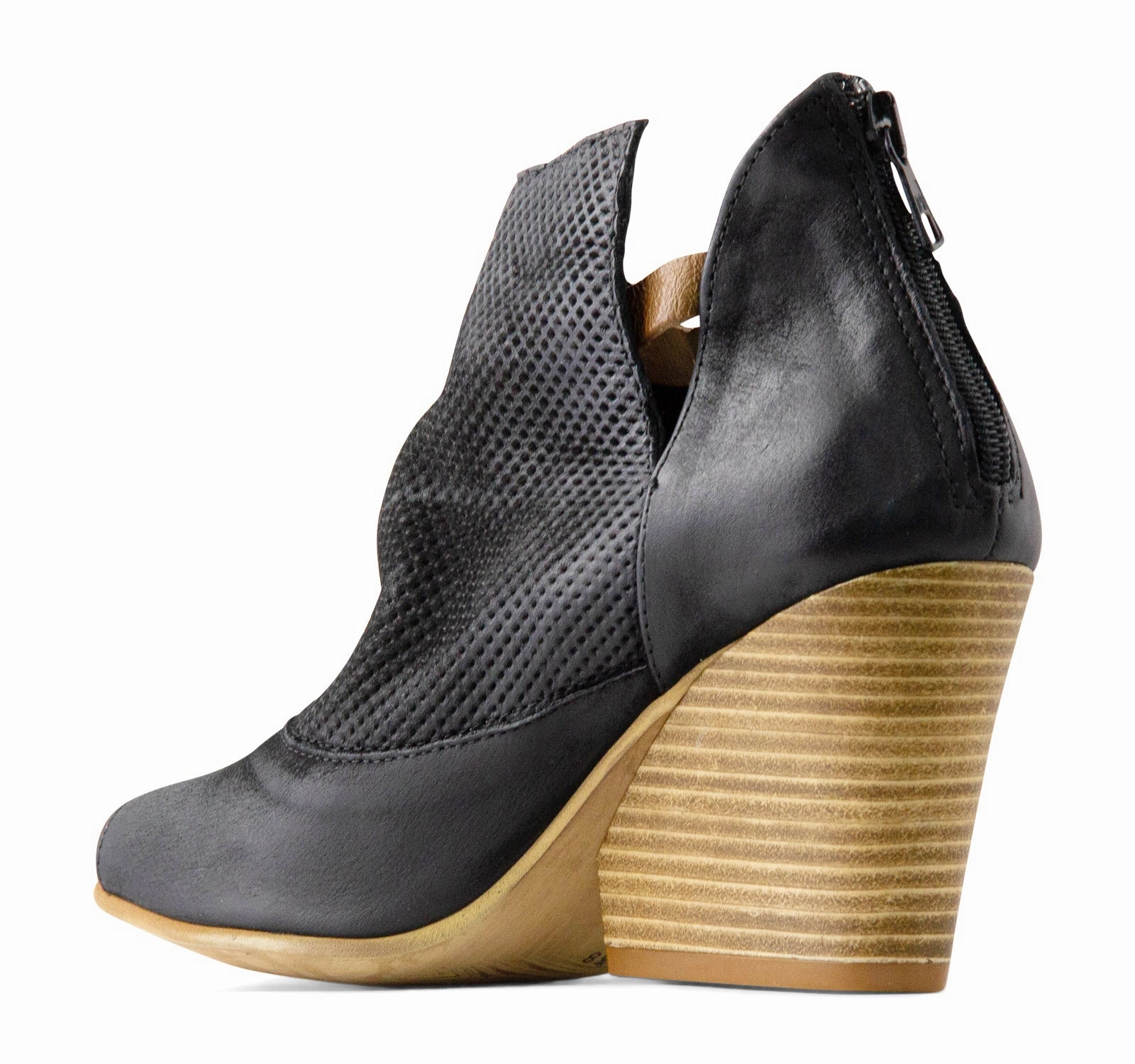 Shell Trim Breath Control Miz Mooz Knox Wedge Sandal